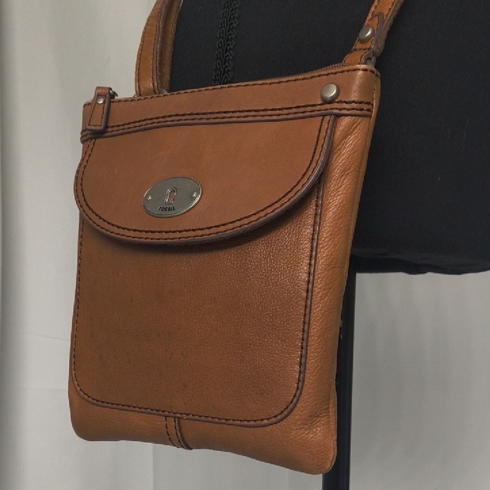 Fossil Vintage Fossil Brown Leather Crossbody Bag Size ONE SIZE - 4 Thumbnail