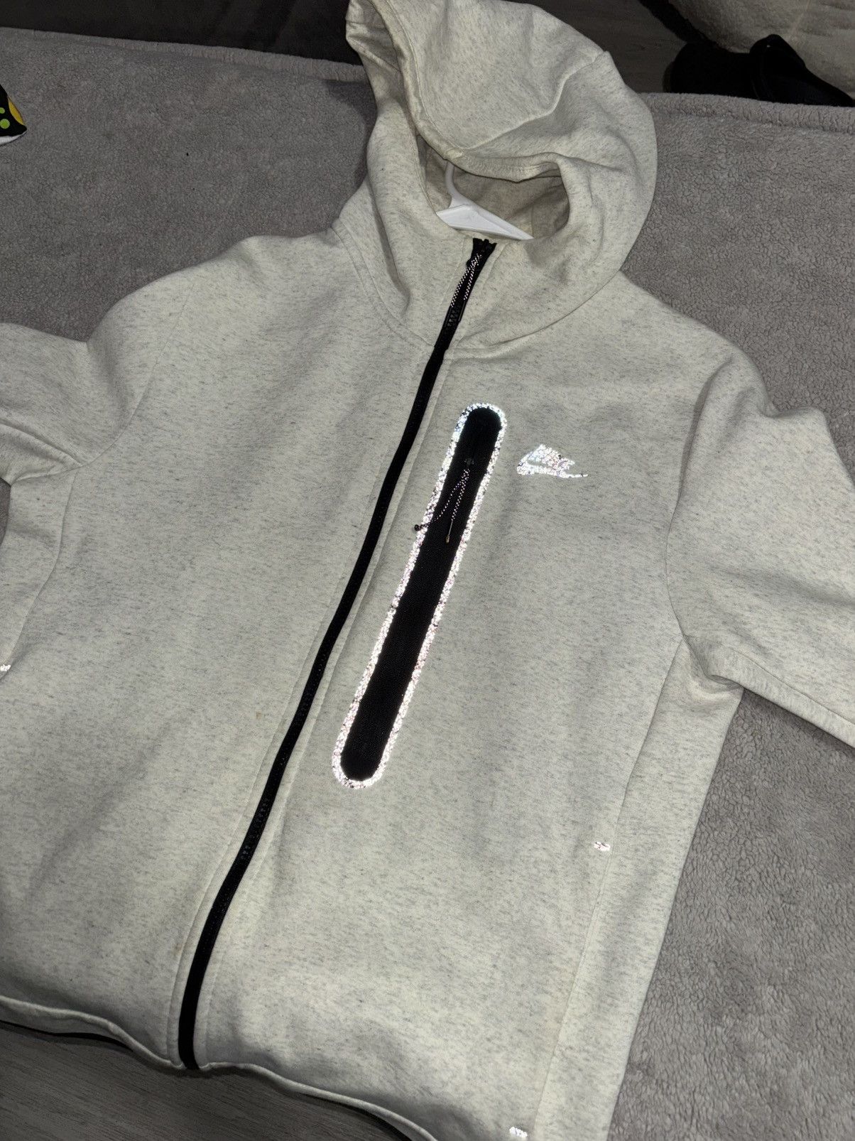 Nike Nike Tech Fleece Reflective - White Size US M / EU 48-50 / 2 - 3 Thumbnail