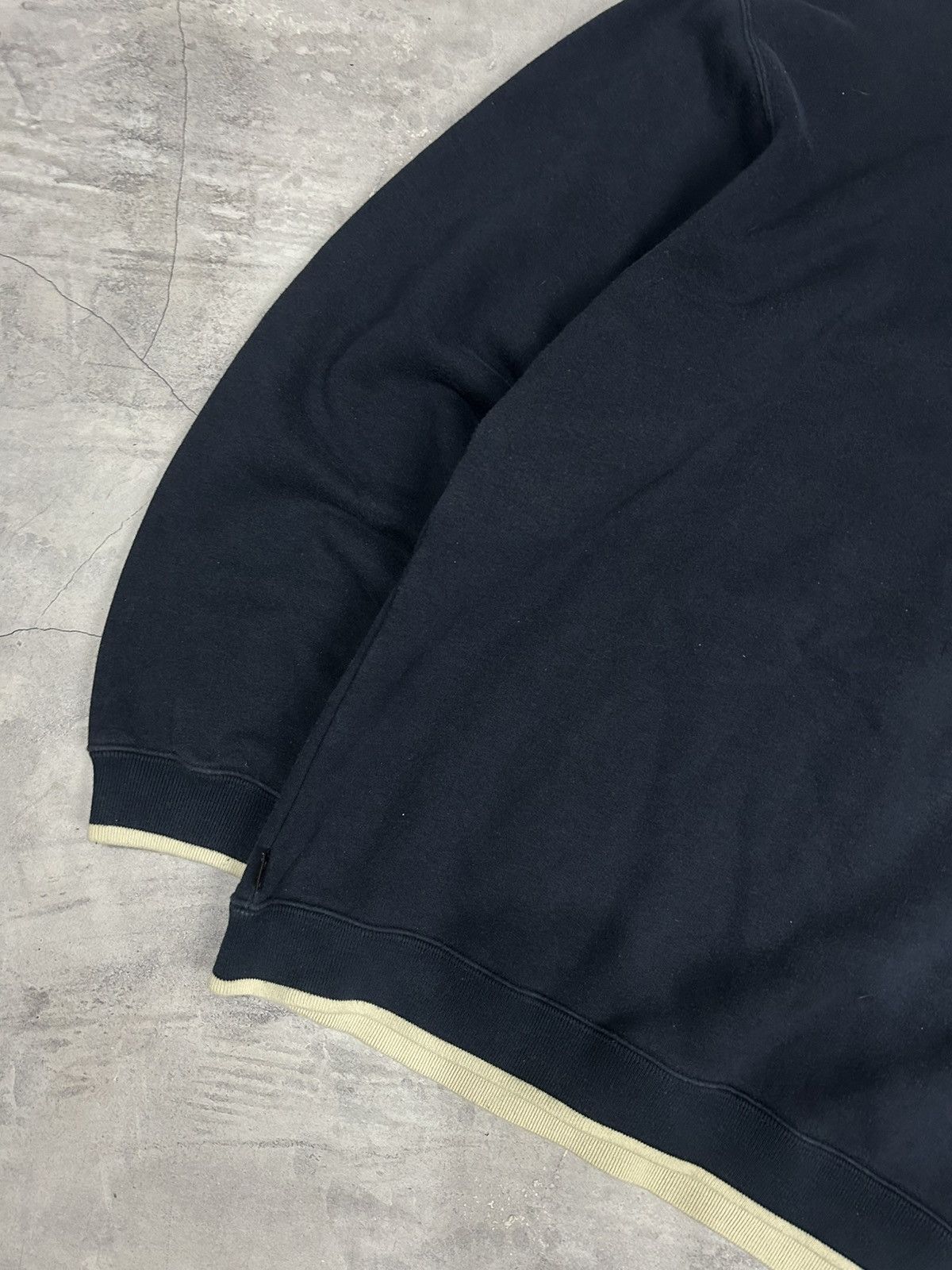 Nike Vintage Y2k Nike Big Swoosh Sweatshirt Size US XL / EU 56 / 4 - 7 Thumbnail