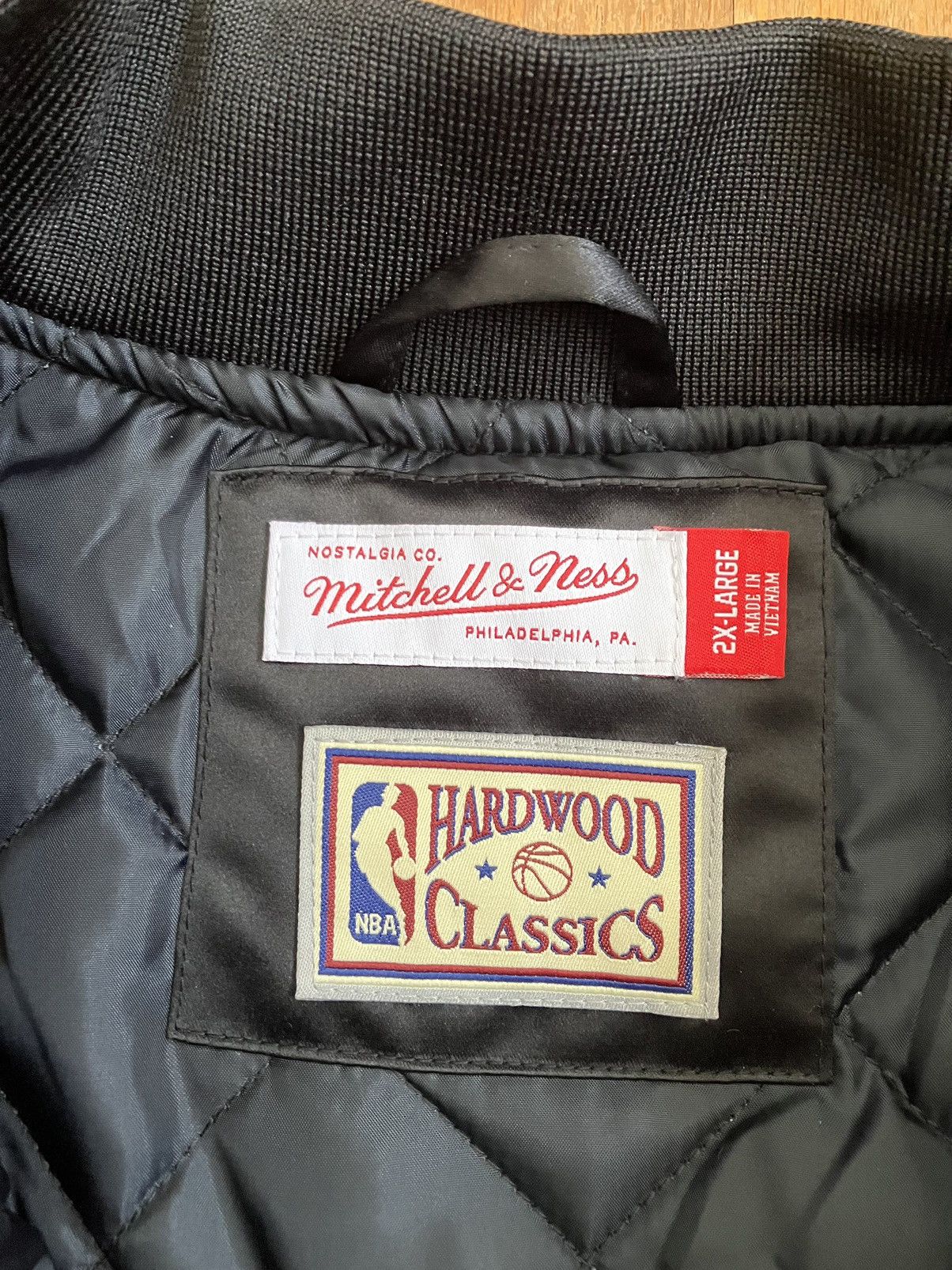 Mitchell & Ness Chicago Bulls Champ City Satin Jacket Size US XXL / EU 58 / 5 - 5 Thumbnail