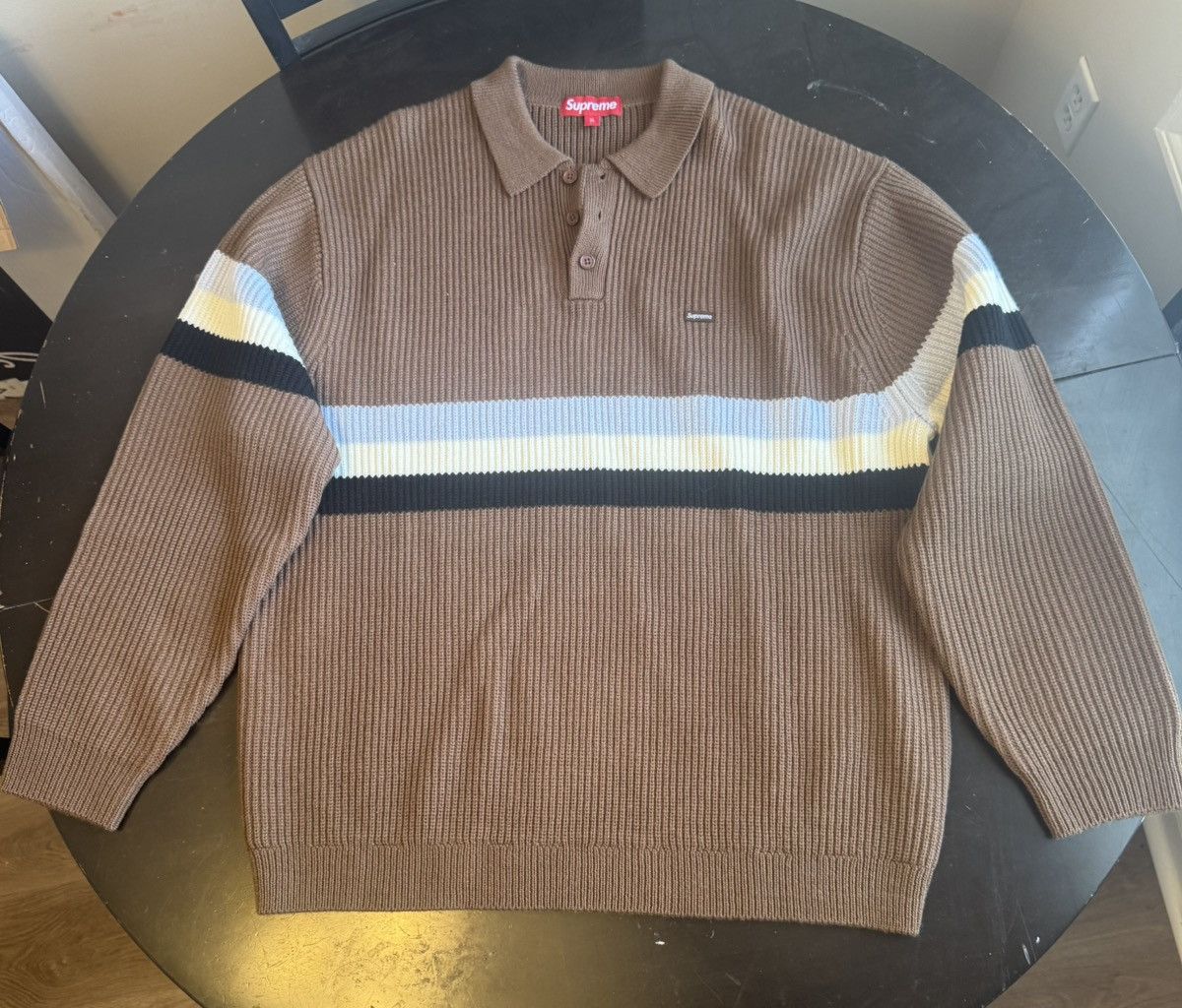 Supreme Supreme Small Box Logo Sweater Size US XL / EU 56 / 4 - 1 Thumbnail