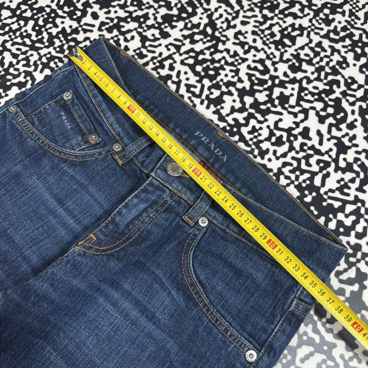 Prada Vintage Y2K Prada Logo Luxury Casual Jeans Size 26" / US 2 / IT 38 - 24 Thumbnail