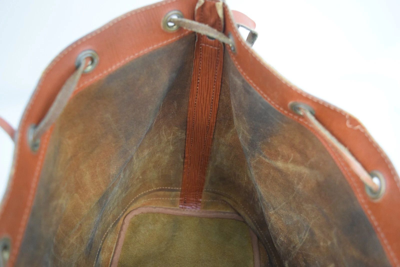 Louis Vuitton Louis Vuitton Noé Bucket & Drawstring Bag Epi Leather M44003 Size ONE SIZE - 18 Thumbnail