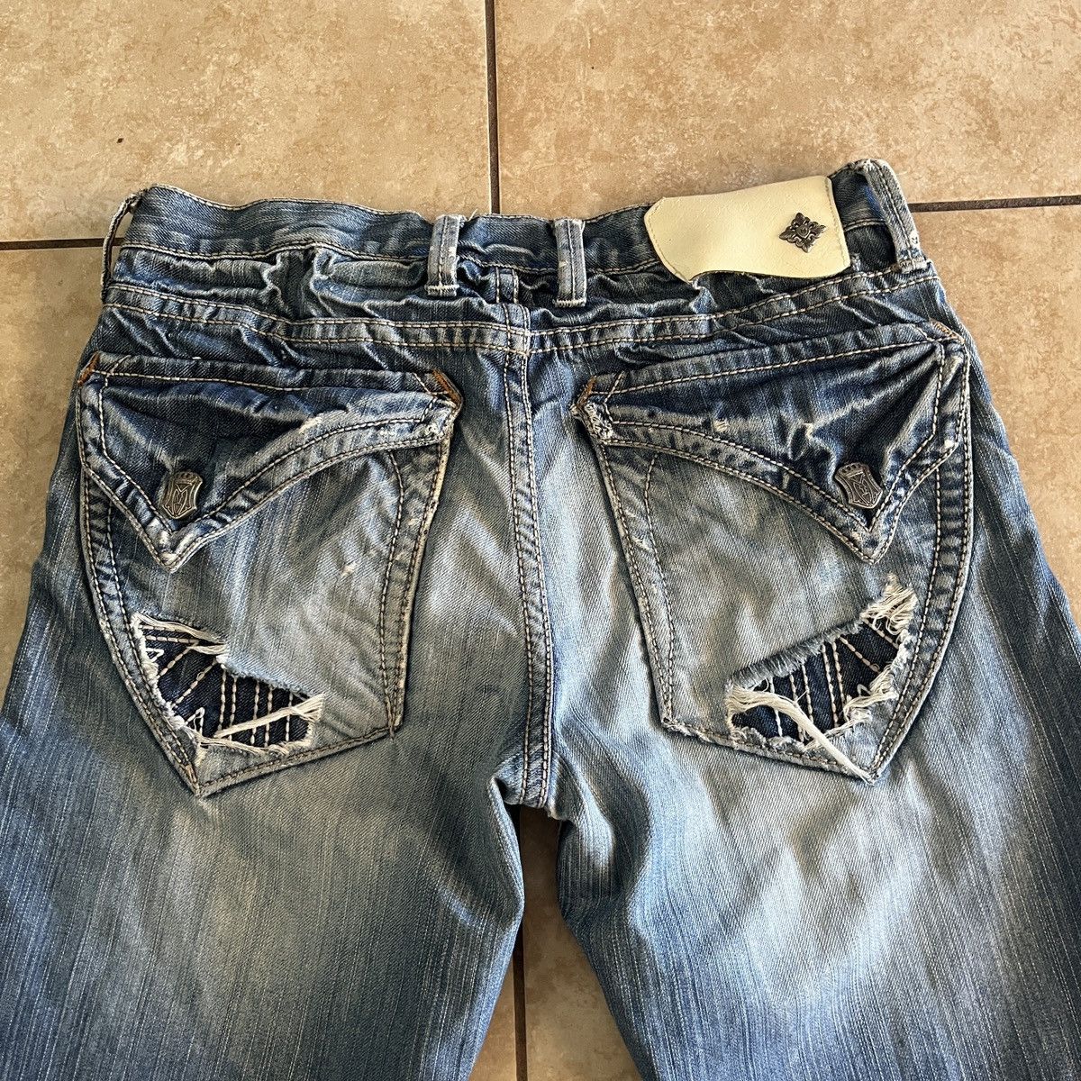 Affliction × Monarchy × Vintage Monarchy Atalier Patched and Distressed Low Rise Jeans Size US 29 - 7 Thumbnail