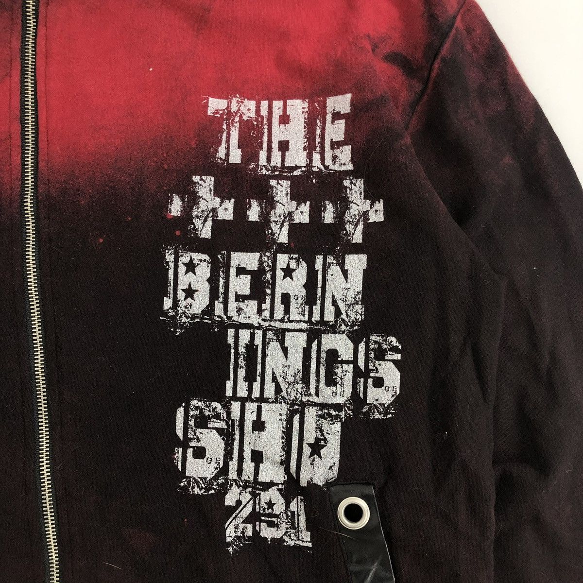 Le Grande Bleu (L.G.B.) 2000s Bernings Sho Asymmetric Affliction Cross Lgb ZipHoodie Size US L / EU 52-54 / 3 - 4 Thumbnail