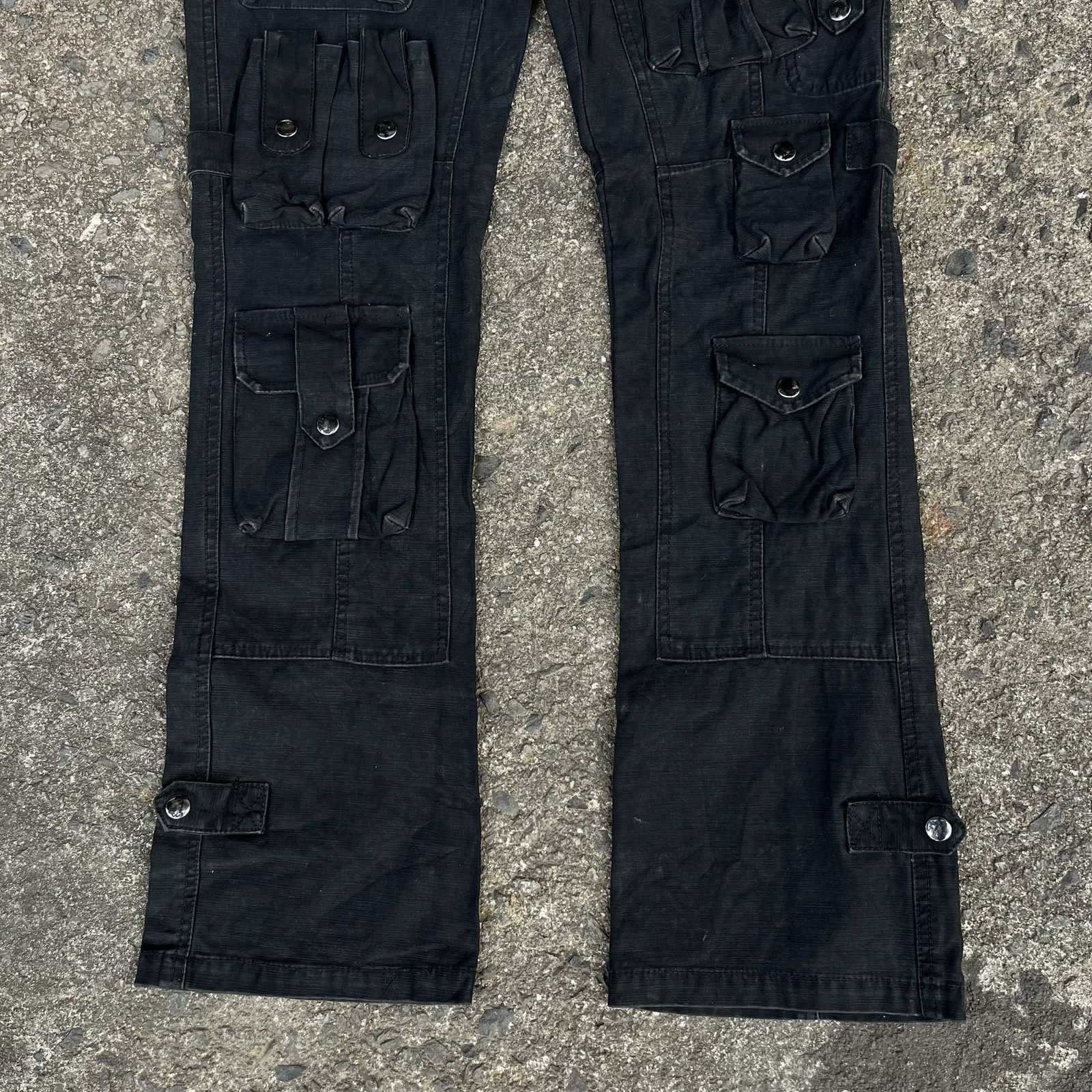 If Six Was Nine × In The Attic × Japanese Brand RARE In The Attic Multi Pocket Cargo Flared Pants Size US 32 / EU 48 - 3 Thumbnail