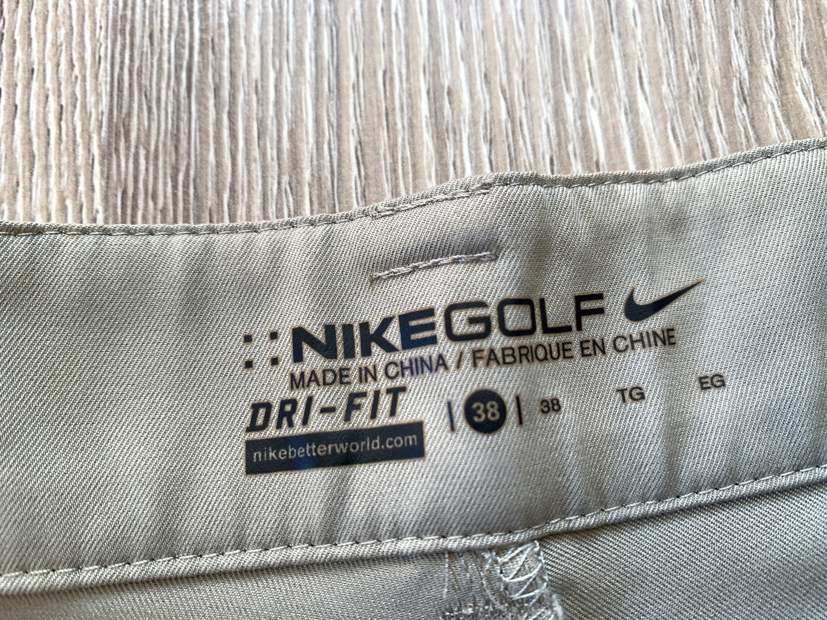 Nike Nike Golf Shorts Beige Size US 38 / EU 54 - 8 Thumbnail