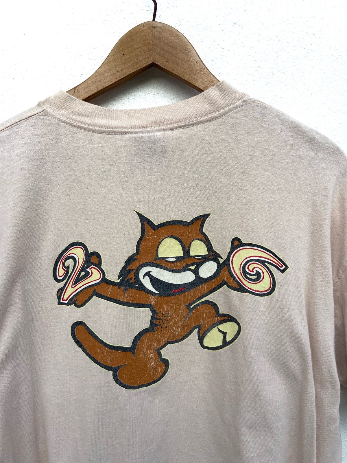 Hook-Ups 🔥 Vtg 90s Vintage Hooks up 26 Red t shirt streetwear USA Size US L / EU 52-54 / 3 - 1 Thumbnail