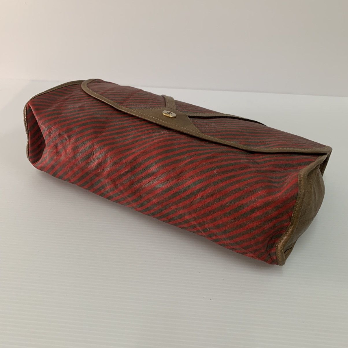 Gucci Gucci Vintage Clutch Bag Size ONE SIZE - 3 Thumbnail