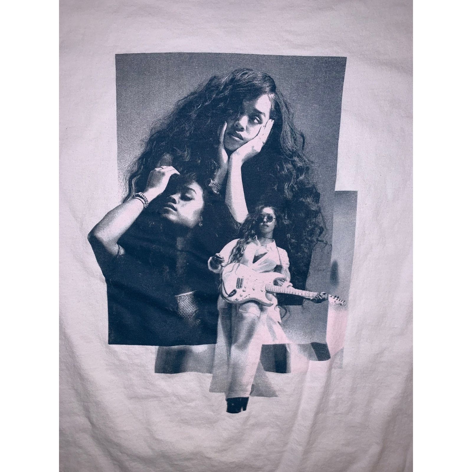 Band Tees × Other H.E.R. T Shirt Large White R&B Singer Graphic Tee Cotton Size M / US 6-8 / IT 42-44 - 1 Thumbnail