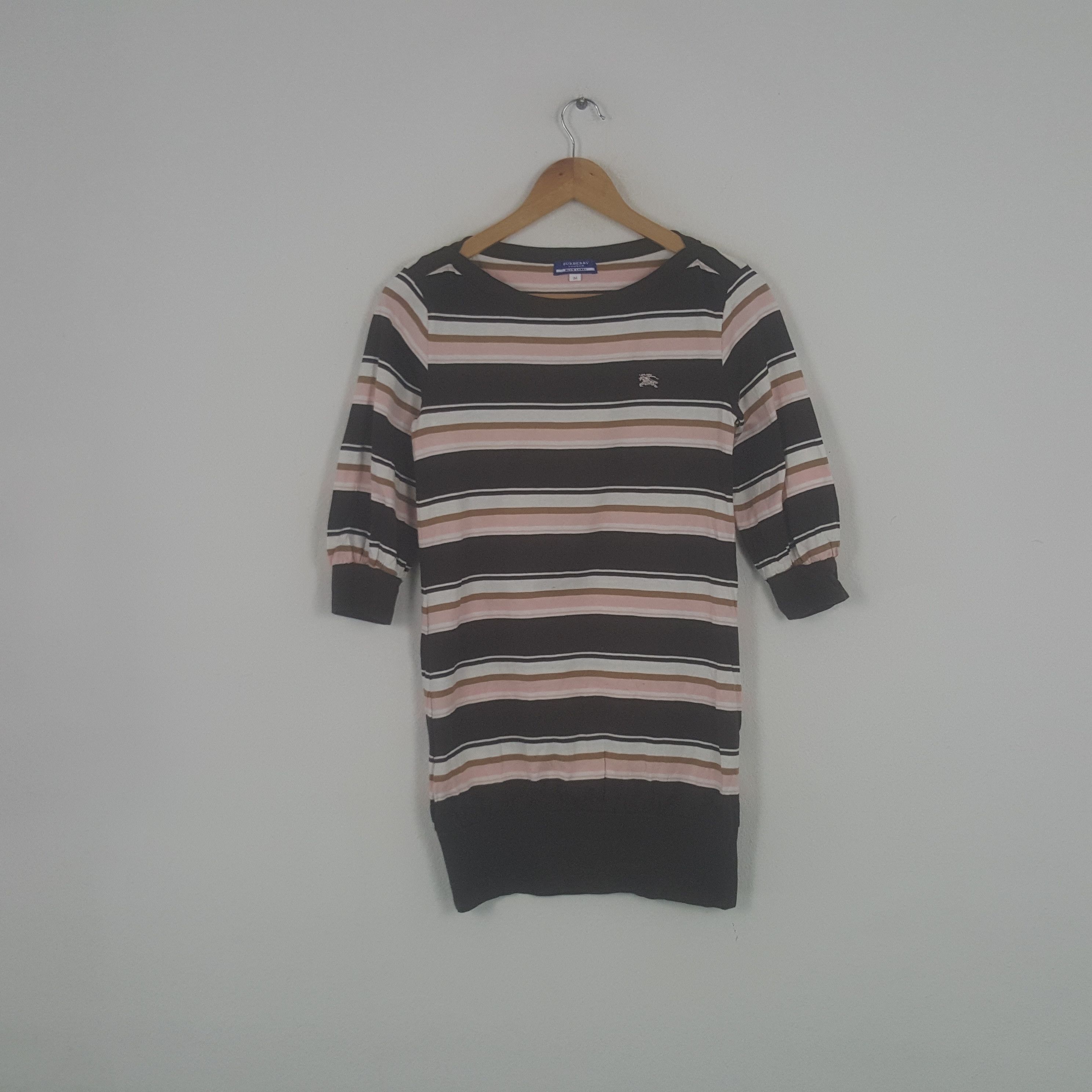 Burberry × Vintage Vintage Burberry London Blue Label Tshirt Size XS / US 0-2 / IT 36-38 - 1 Thumbnail