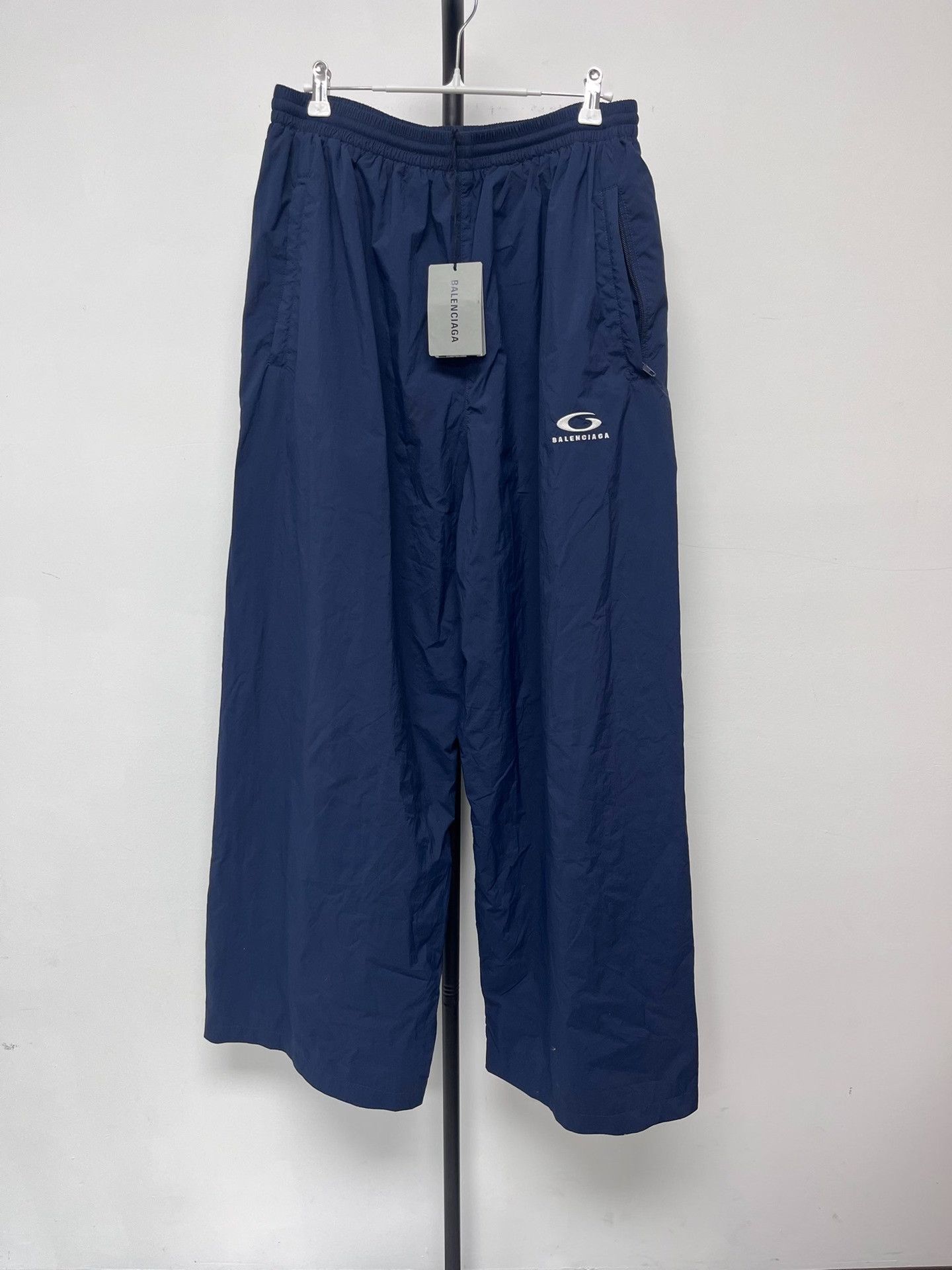 Balenciaga Balenciaga Loose Elastic Waist Sport Pants Size US 32 / EU 48 - 1 Thumbnail