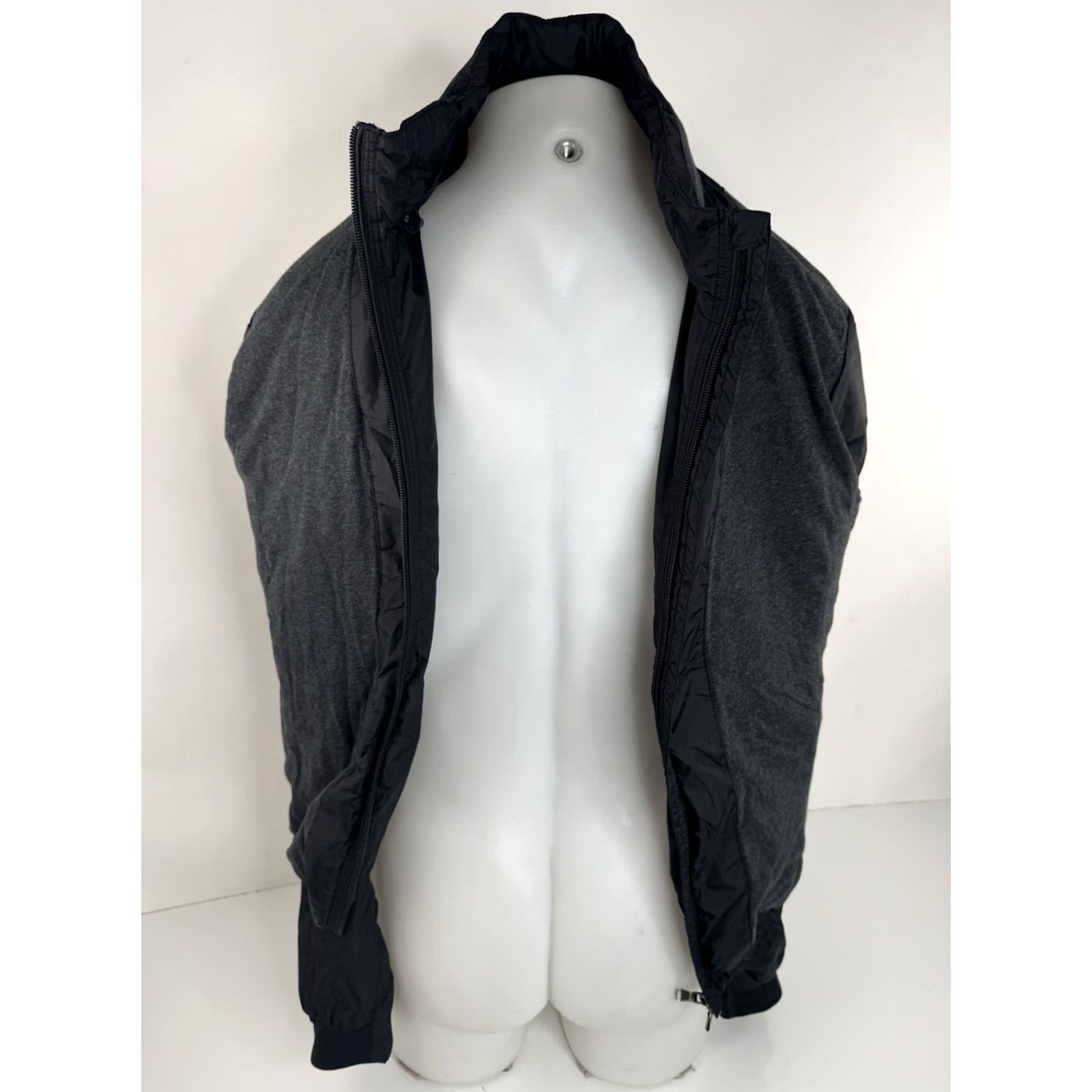 RLX Ralph Lauren RLX Ralph Lauren Hooded Mens M Full Zip Lightweight Parachute Jacket Lined Nylon Black Zip Hoodie Jacket Size US M / EU 48-50 / 2 - 5 Thumbnail
