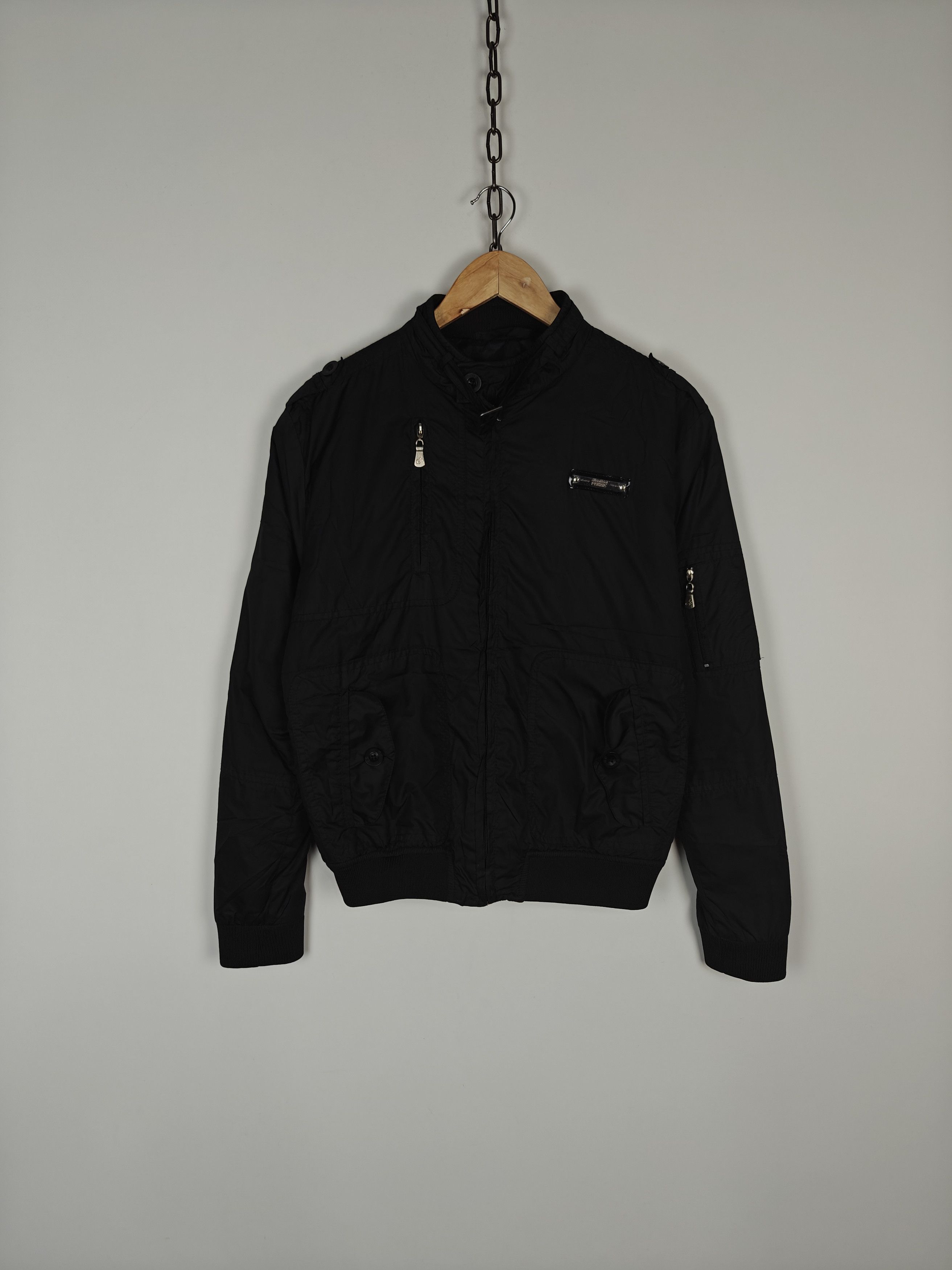 GF Ferre Gianfranco Ferre GF Jacket Zip Black Vtg size M Size US M / EU 48-50 / 2 - 1 Thumbnail