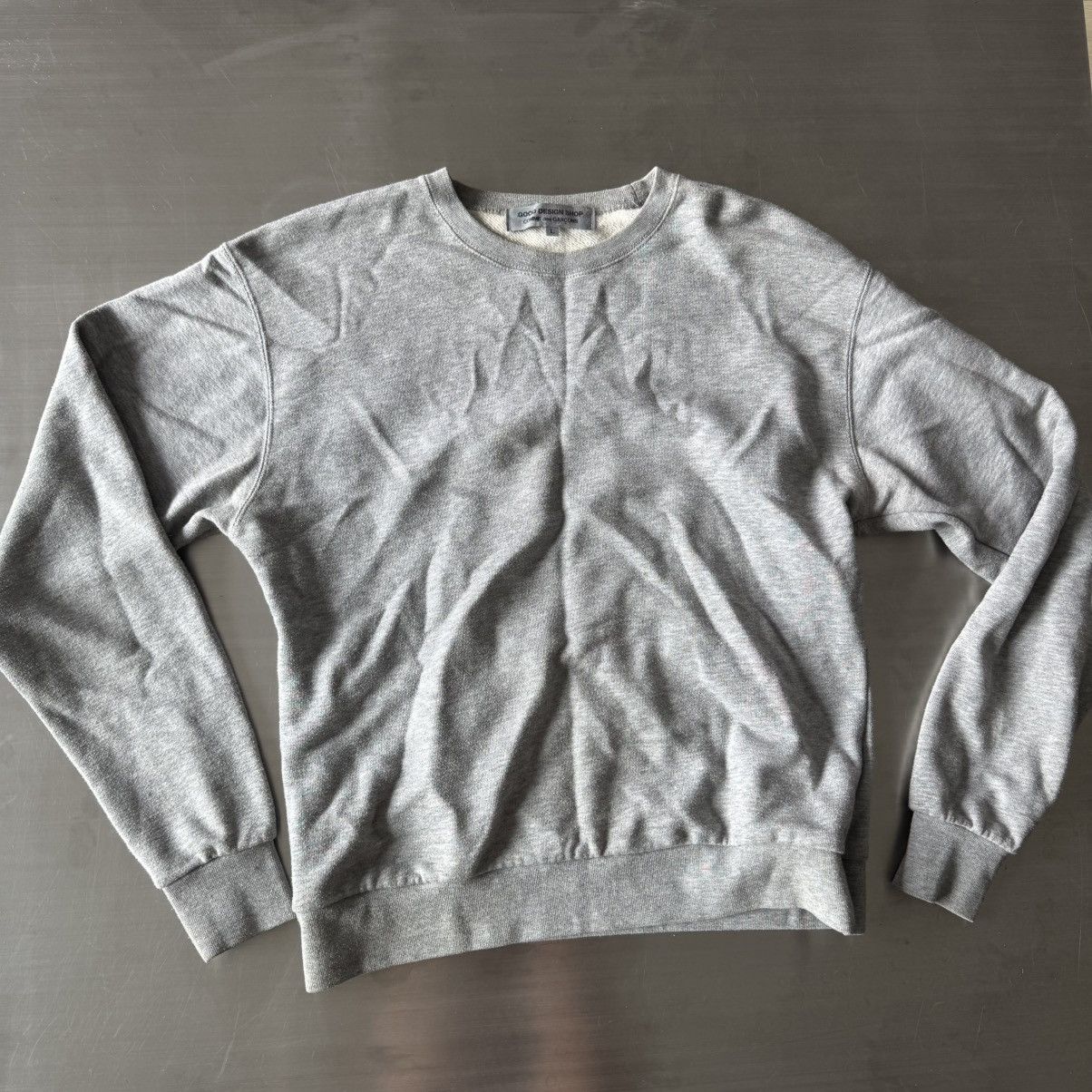 Comme des Garcons Comme Des Garçons CDG Logo Crewneck Sweater Size US M / EU 48-50 / 2 - 2 Thumbnail