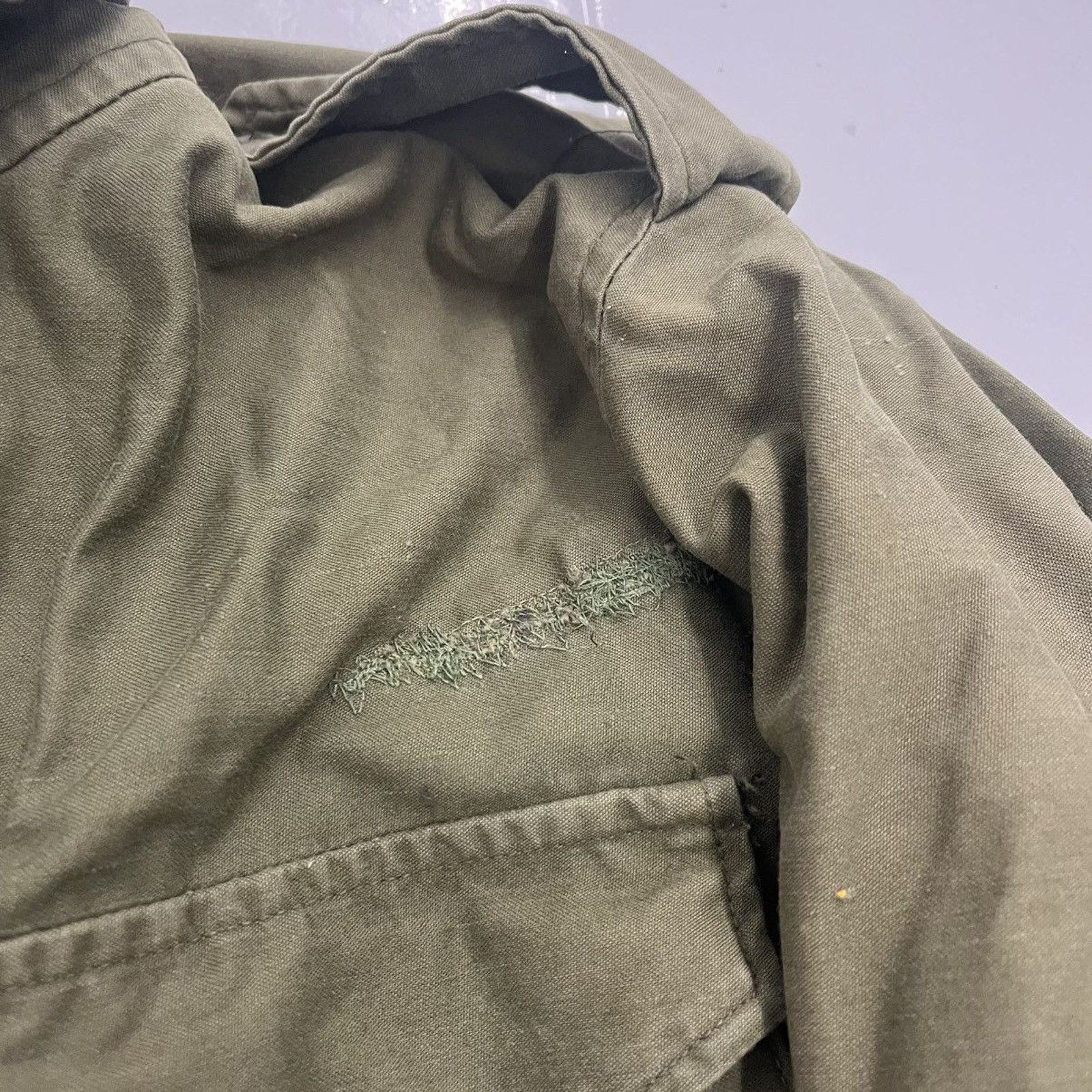 Vintage Vintage 50s OG-107 Sateen Military Green Field Jacket Size US S / EU 44-46 / 1 - 2 Thumbnail