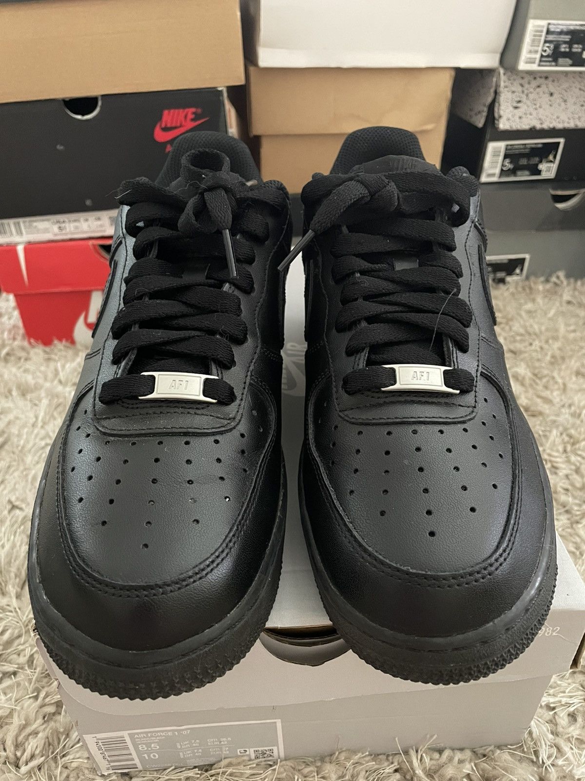 Nike Nike Air Force 1 Black Size US 8.5 / EU 41-42 - 4 Thumbnail