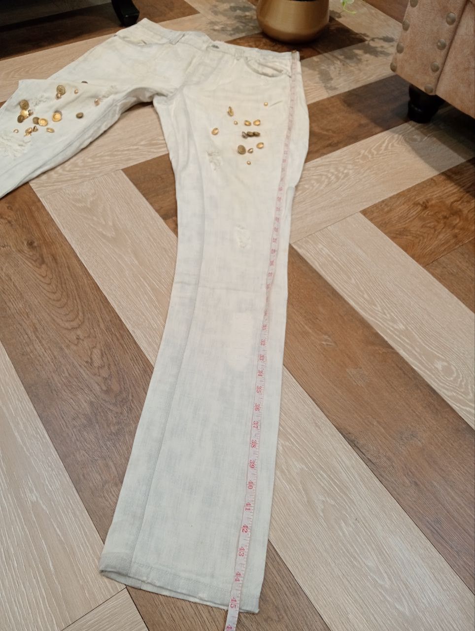 Issey Miyake SUNAOKUWAHARA BY ISSEY MIYAKE DISTRESSED BUTTON JEANS Size US 32 / EU 48 - 17 Thumbnail