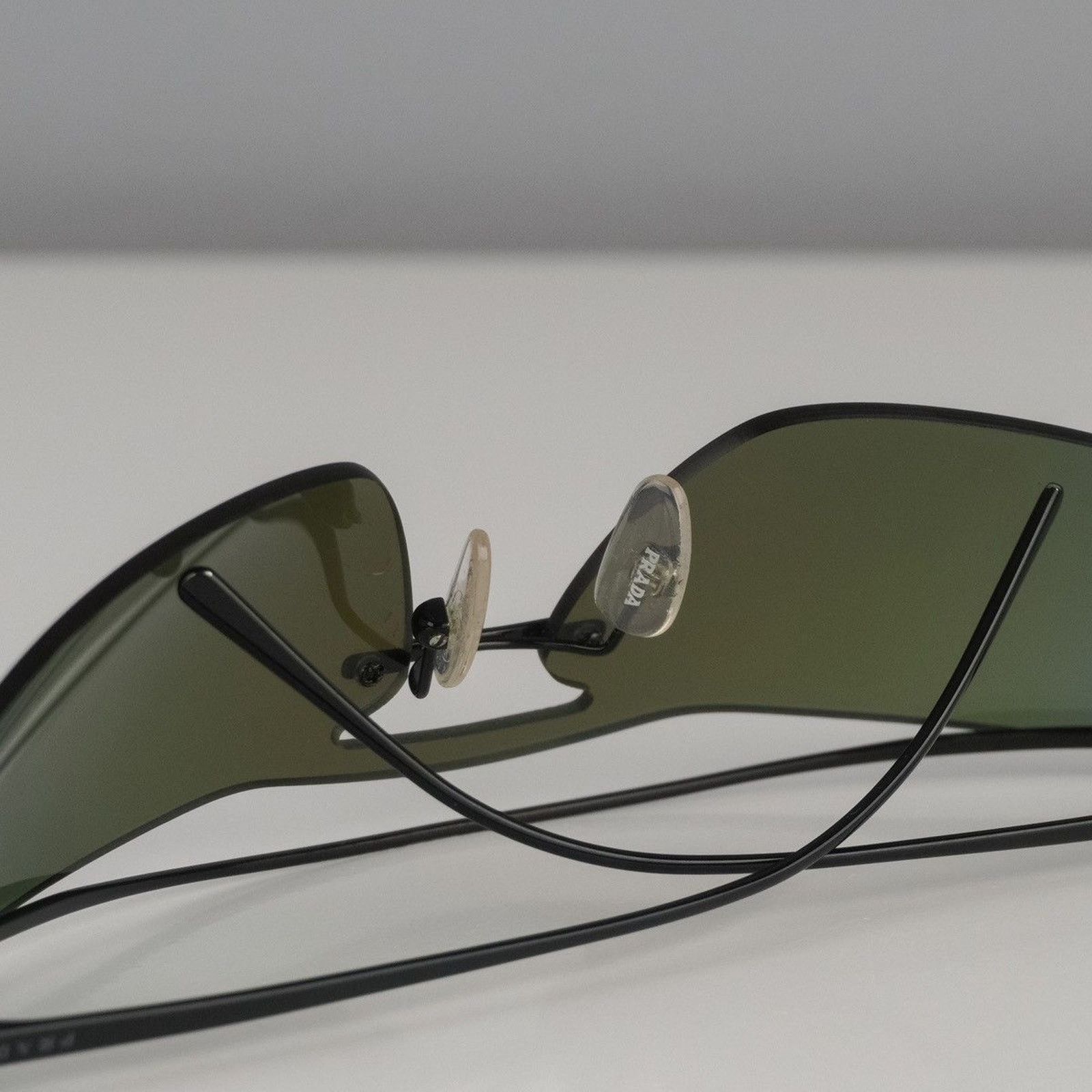Prada Prada logo rimless multicolor gradient sunglasses Size ONE SIZE - 7 Thumbnail