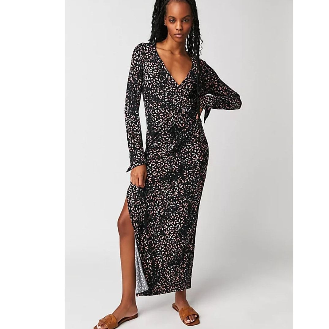 Free People New Free People Shayla Wrap Midi Dress $128 MEDIUM Black Size M / US 6-8 / IT 42-44 - 1 Thumbnail