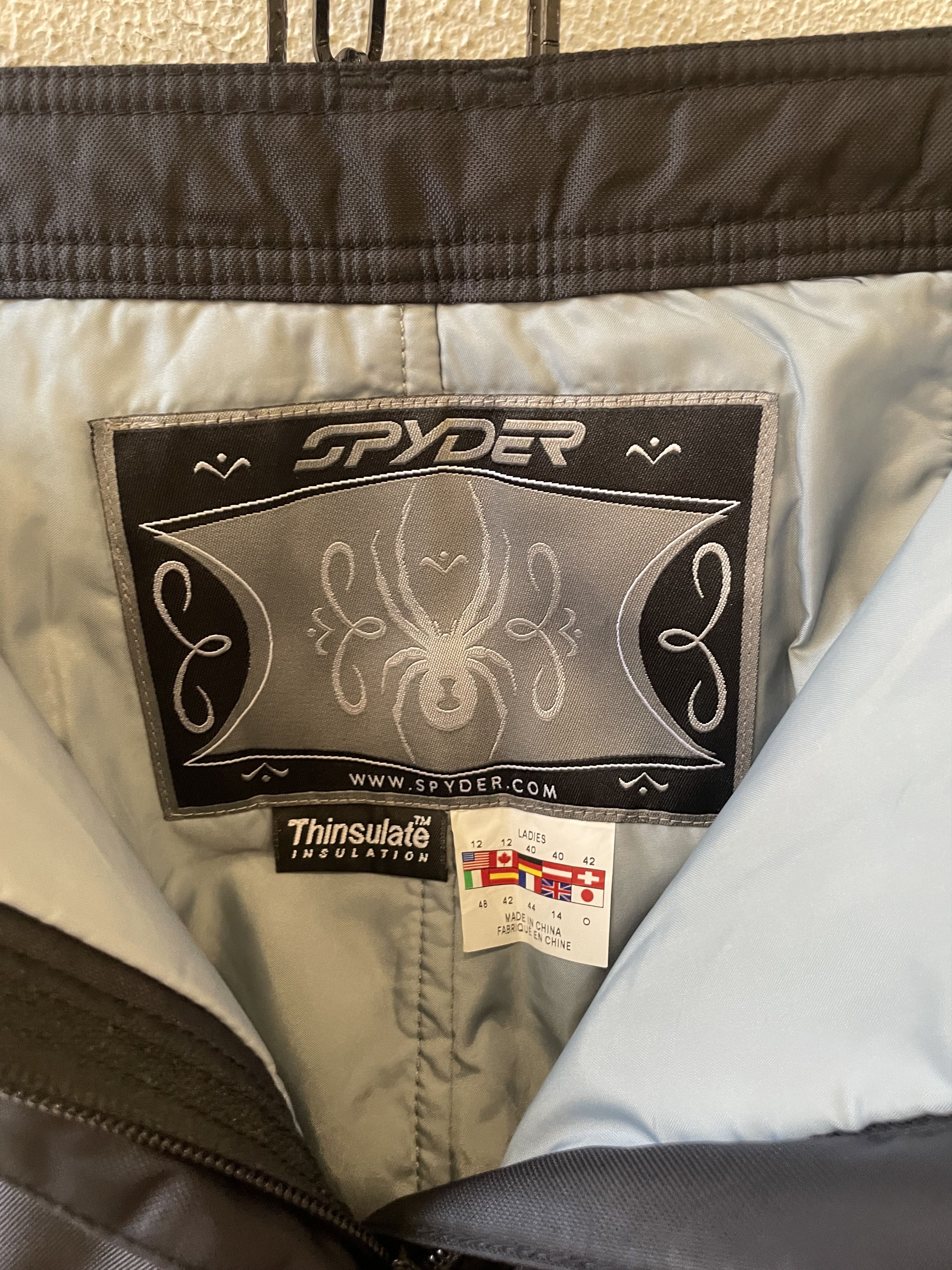 Spyder Rare Spyder ski winter pants womans black size Us 12 Size 34" / US 12 / IT 48 - 6 Thumbnail