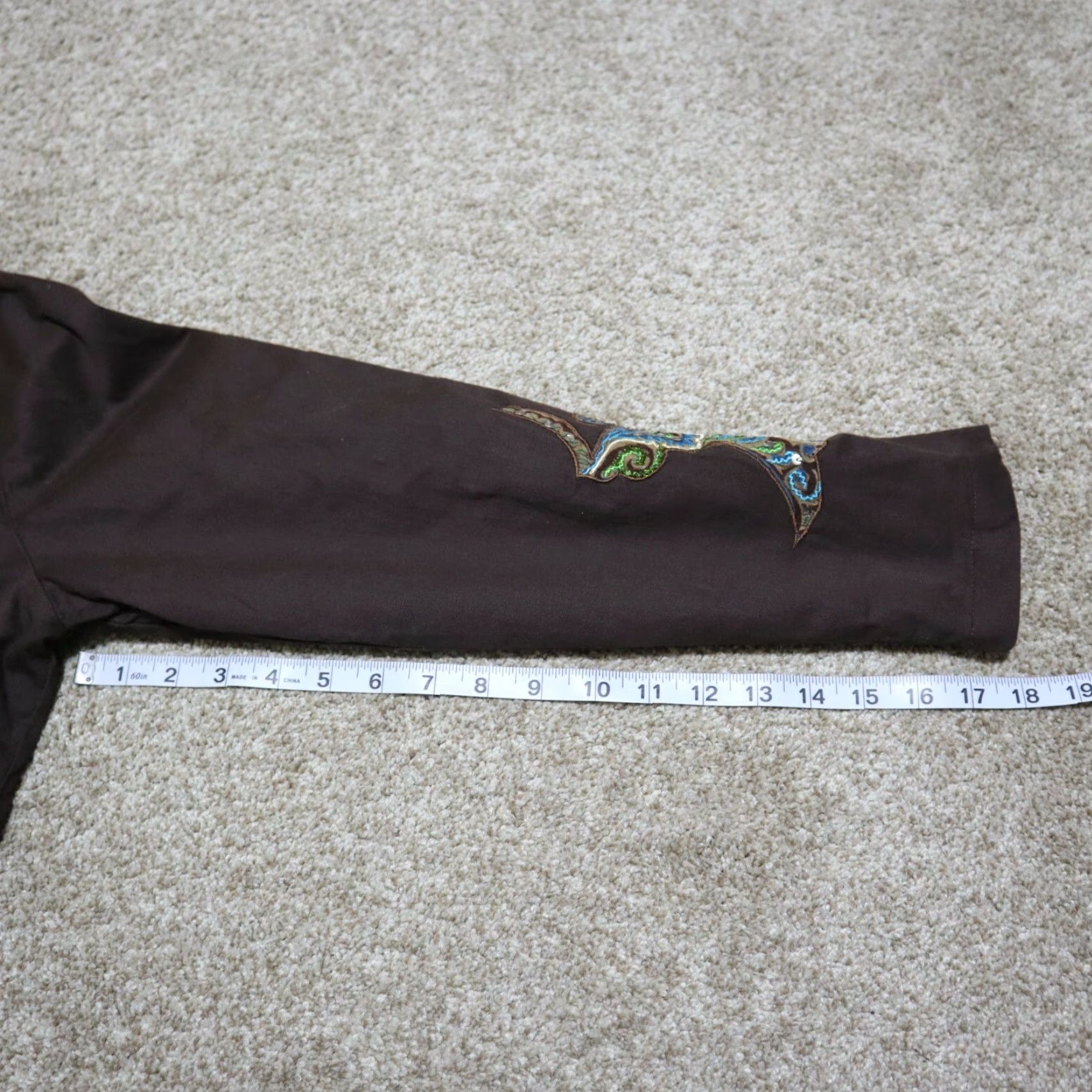 Vintage Choices Women's Brown Embroidered Sequins Button-Down Shirt M Brown Embroidered Shirt Women Long Sleeve Button-Up Browning Size M / US 6-8 / IT 42-44 - 7 Thumbnail