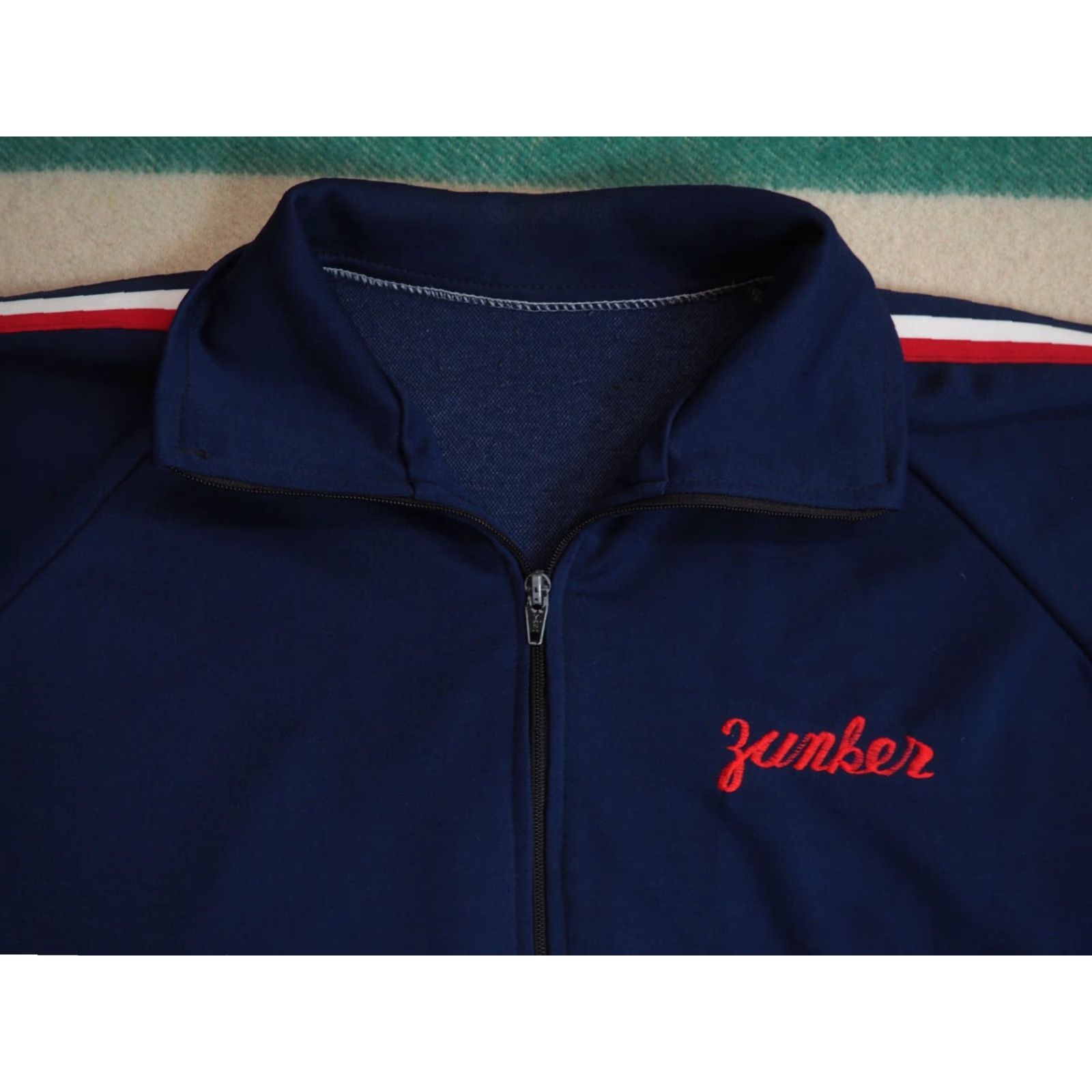 Vintage VINTAGE US Military Bush Master Chainstitch Navy Blue Souvenir Track Jacket L Mens Size US L / EU 52-54 / 3 - 3 Thumbnail