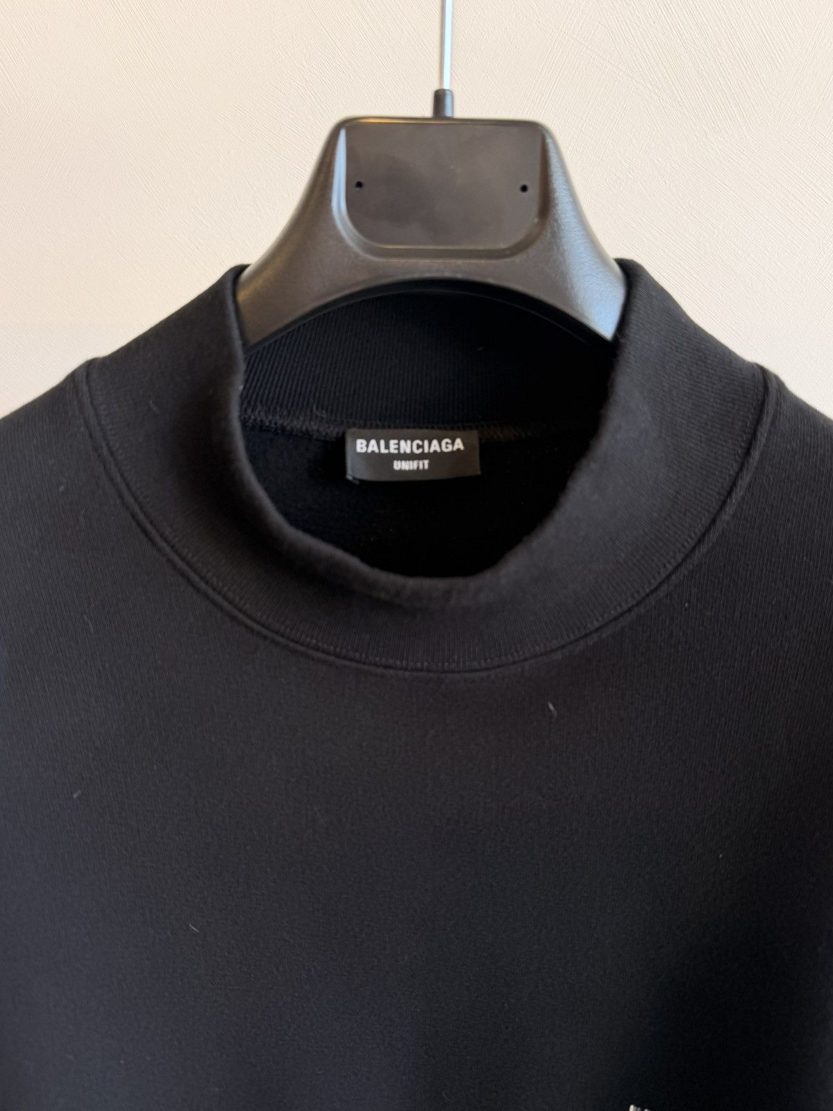 Balenciaga Balenciaga Oversized Logo Barcode Sweater Black Size XS Size US XS / EU 42 / 0 - 6 Thumbnail