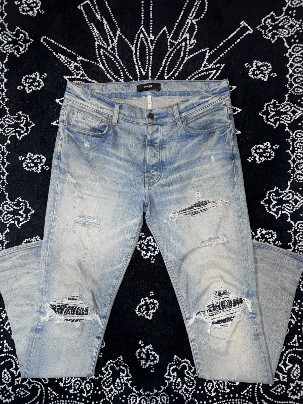 Amiri AMIRI MX1 BANDANA PATCH JEANS Size US 33 - 2 Thumbnail