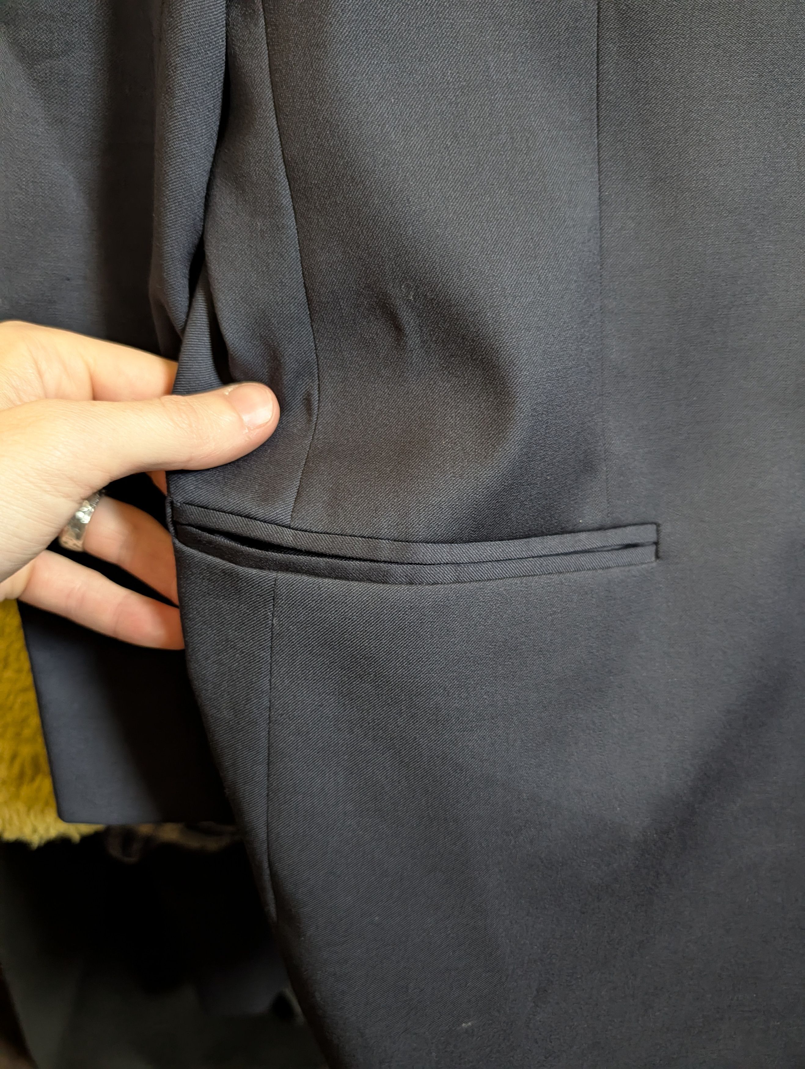 Gianfranco Ferre Dark blue navy two-button Italian wool jacket 56R Size 46R - 4 Thumbnail
