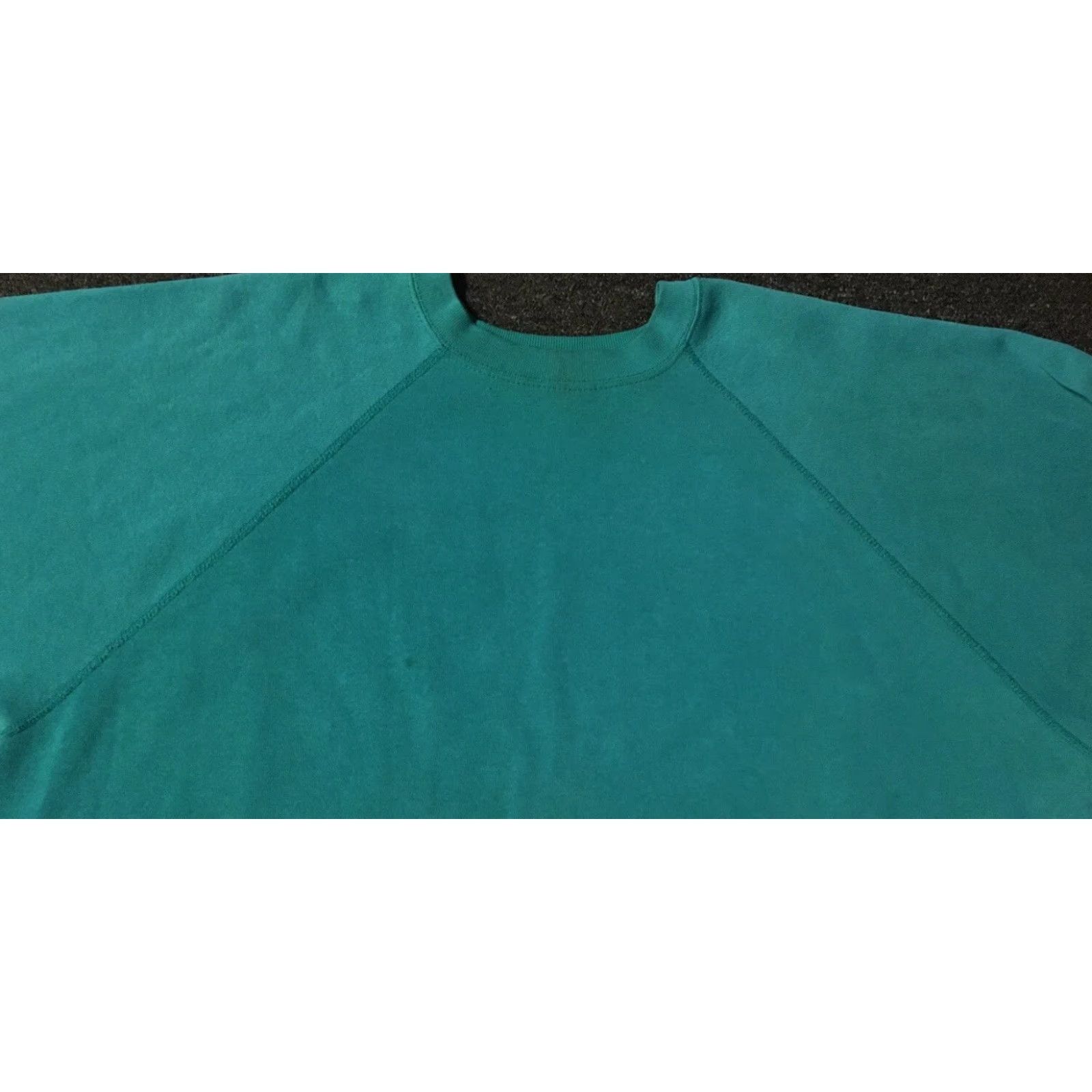 Tultex VINTAGE Tultex 80s Hoodie Shirt 2XL Green Distressed Boxy Sweatshirt USA 90s Grunge Punk Surf Skate Rockabilly Size US XXL / EU 58 / 5 - 4 Thumbnail