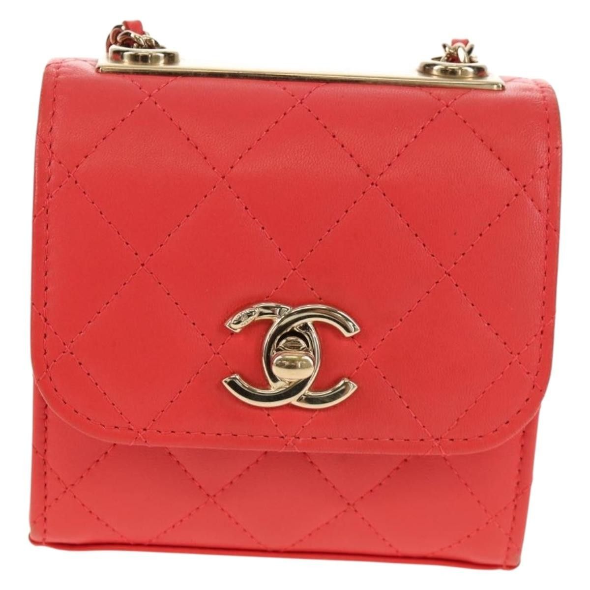 Chanel Chanel Trendy CC Clutch with Chain Quilted Lambskin Size ONE SIZE - 1 Thumbnail
