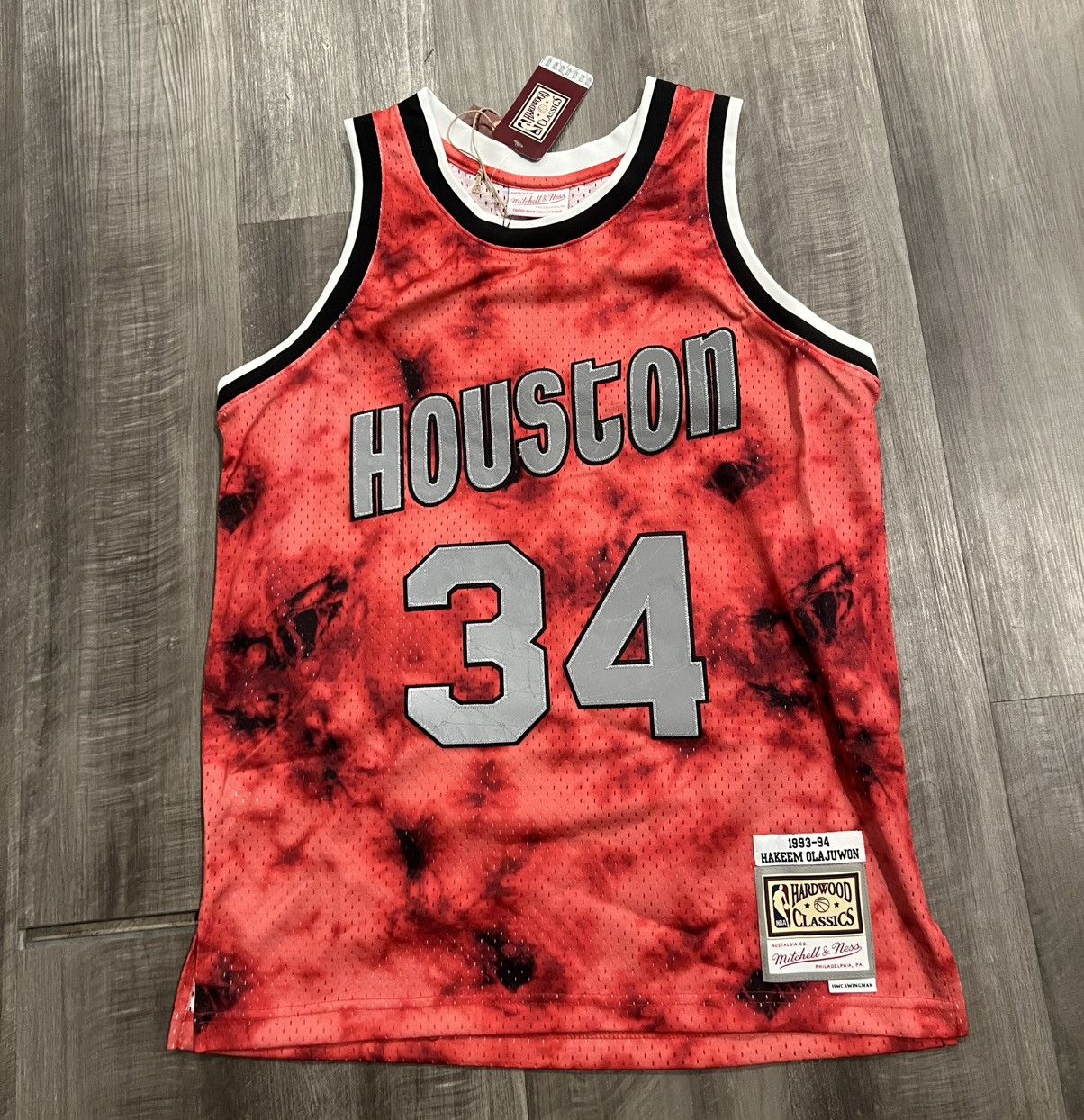 Mitchell & Ness Size M Mitchell & Ness NBA Houston Rockets Hakeem Olajuwon Size US M / EU 48-50 / 2 - 1 Thumbnail