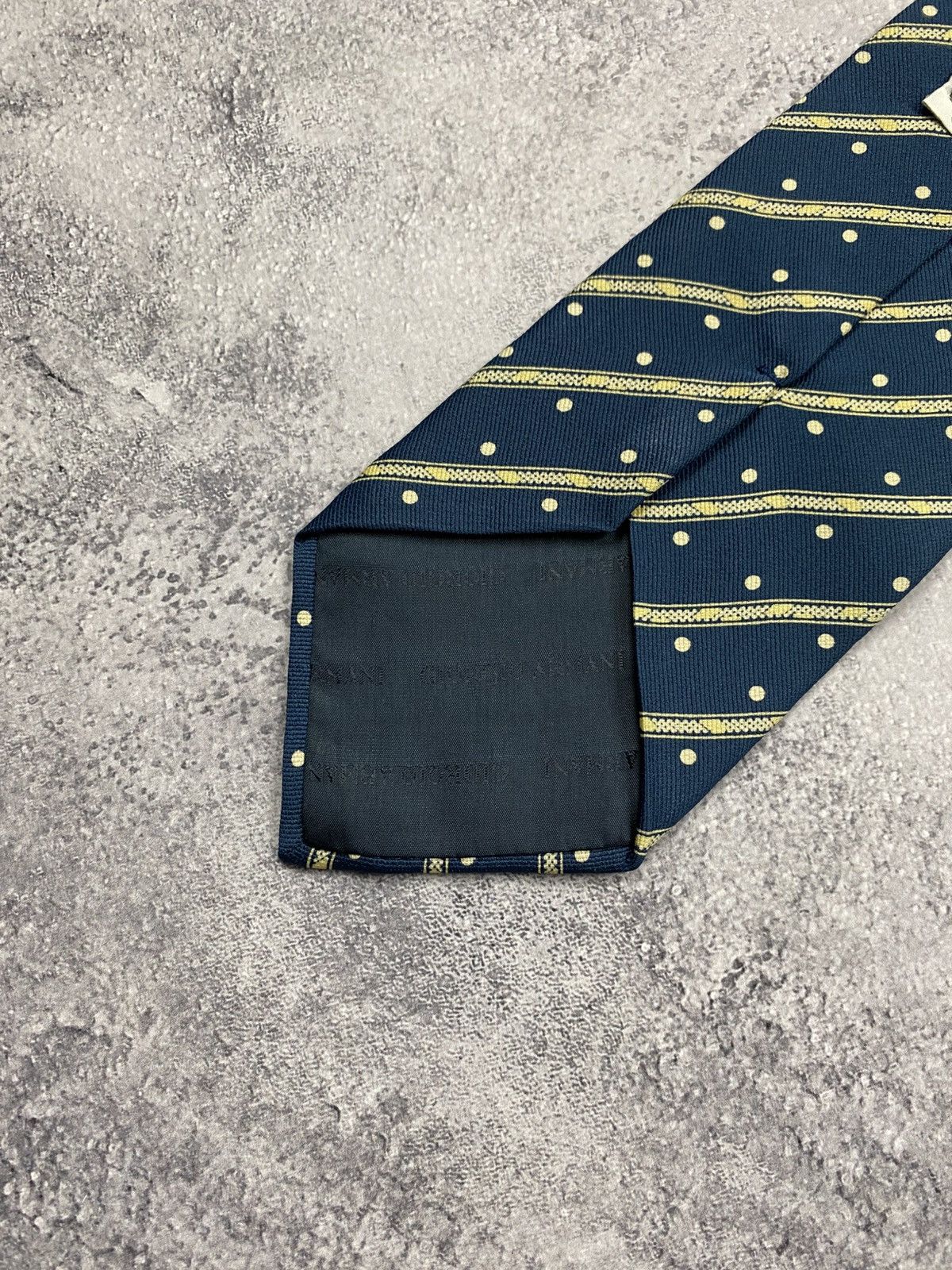 Armani Vintage Giorgio Armani Men's Silk Tie Cravatte Polka Dot Size ONE SIZE - 11 Thumbnail