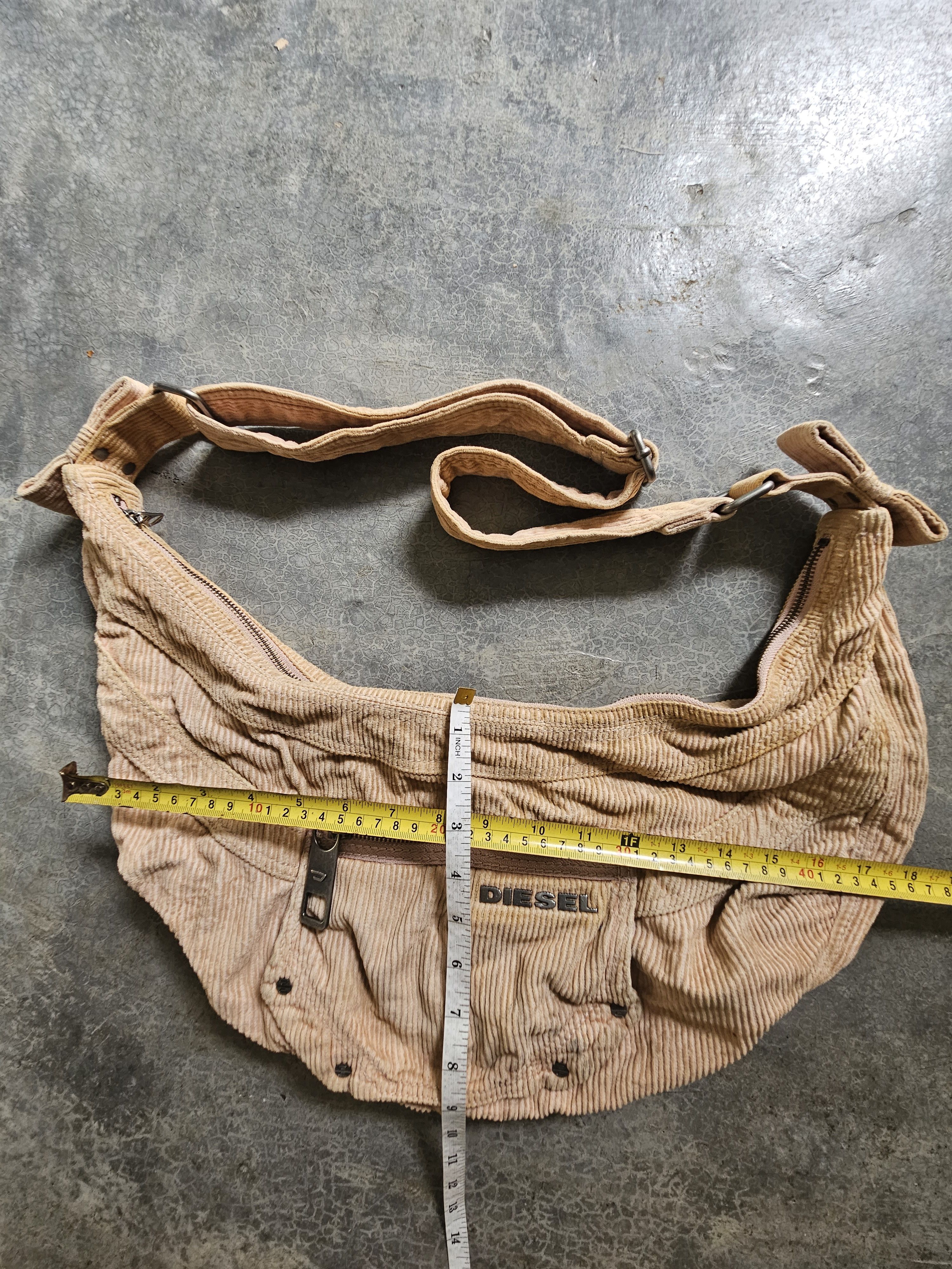 Diesel VTG DIESEL banana corduroy bag Size ONE SIZE - 12 Thumbnail