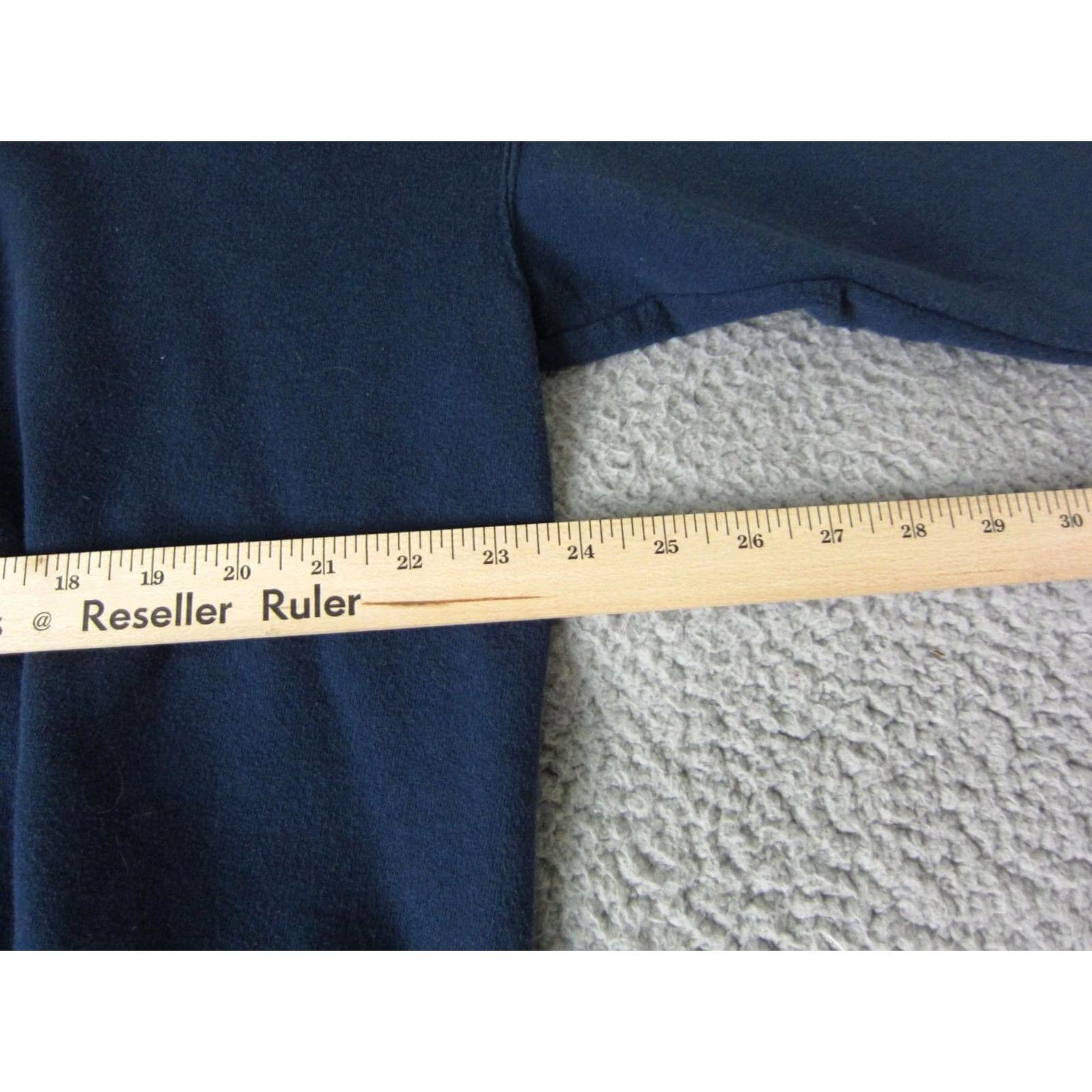 Hanes VINTAGE Hanes Sweatshirt Mens XL Blue St Johns Crest Casual Pullover Crew Neck Sweater Knit 90s All Seasons Size US XL / EU 56 / 4 - 7 Thumbnail
