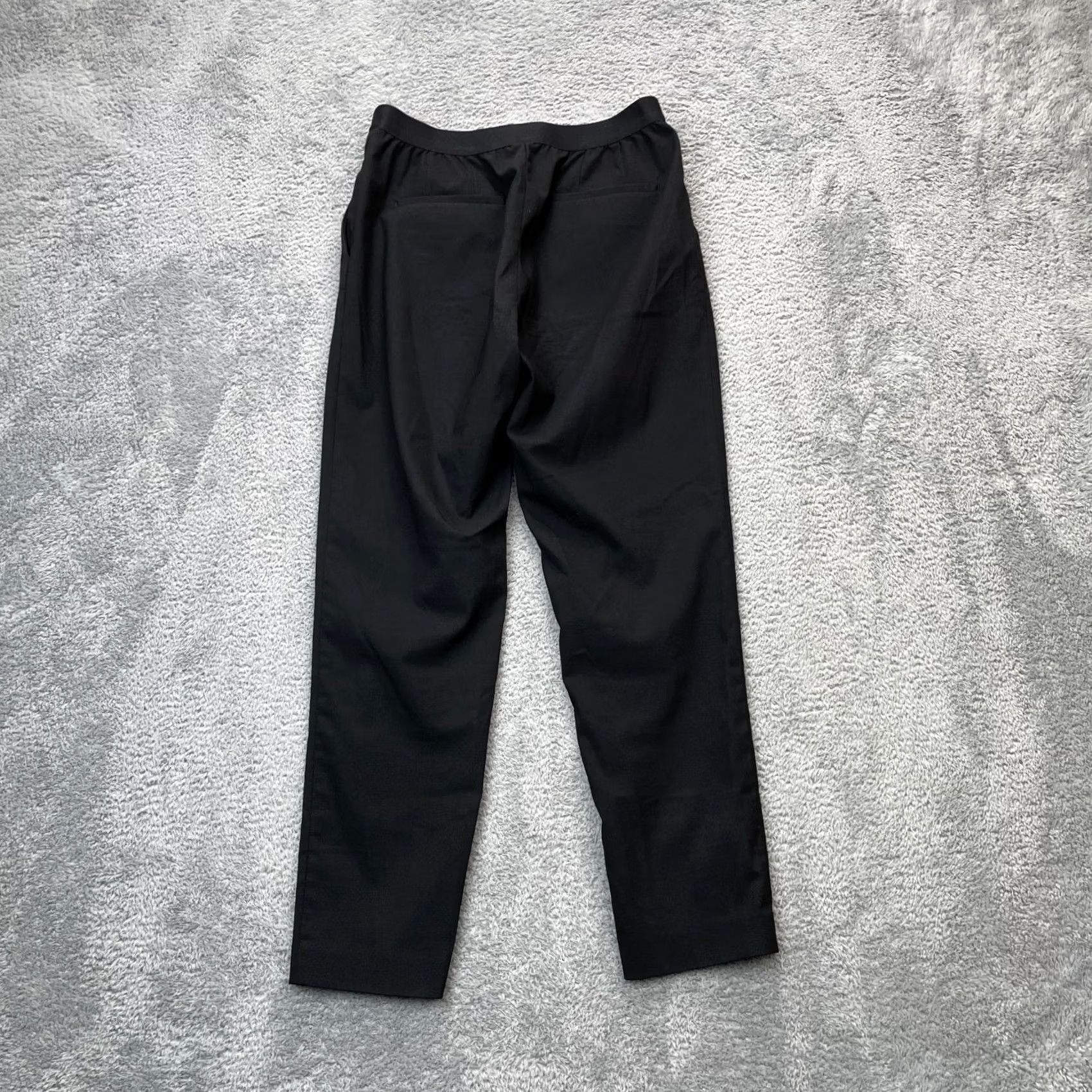 Uniqlo Uniqlo Pants Womens M Black Smart Ankle Rayon Stretch Cropped Tapered Leg Polyester Spandex Front Flat Front Pockets 26in Waist Size 32" / US 10 / IT 46 - 2 Thumbnail