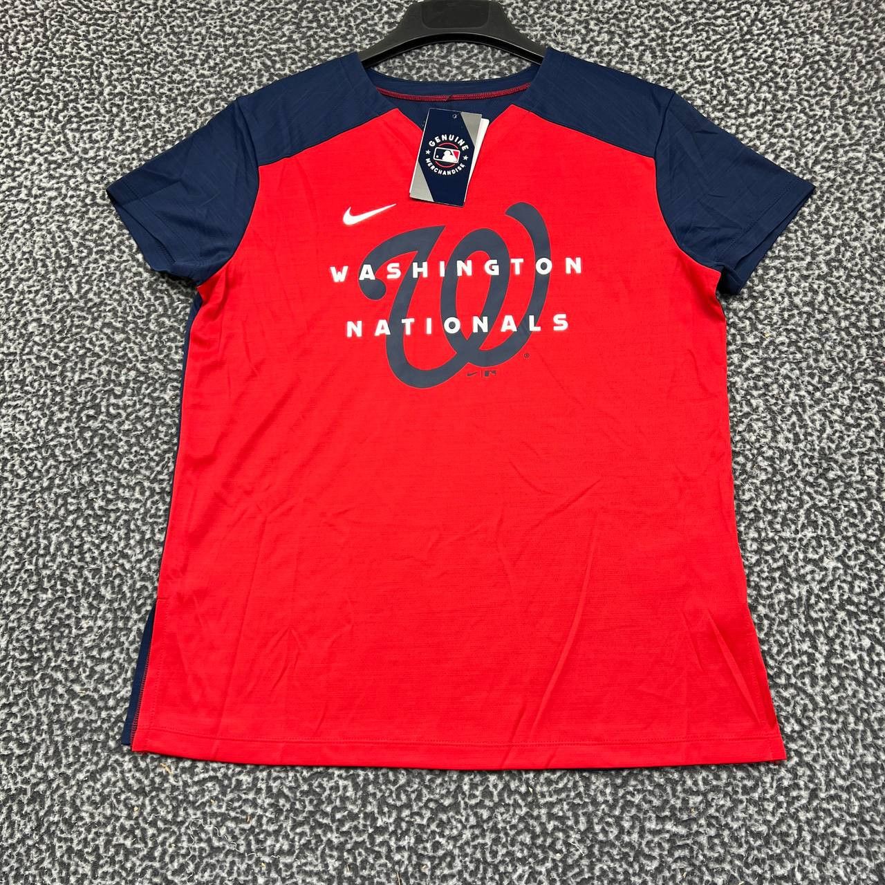 Nike Nike Shirt Women Medium Red Blue Washington Nationals New M Size M / US 6-8 / IT 42-44 - 1 Thumbnail