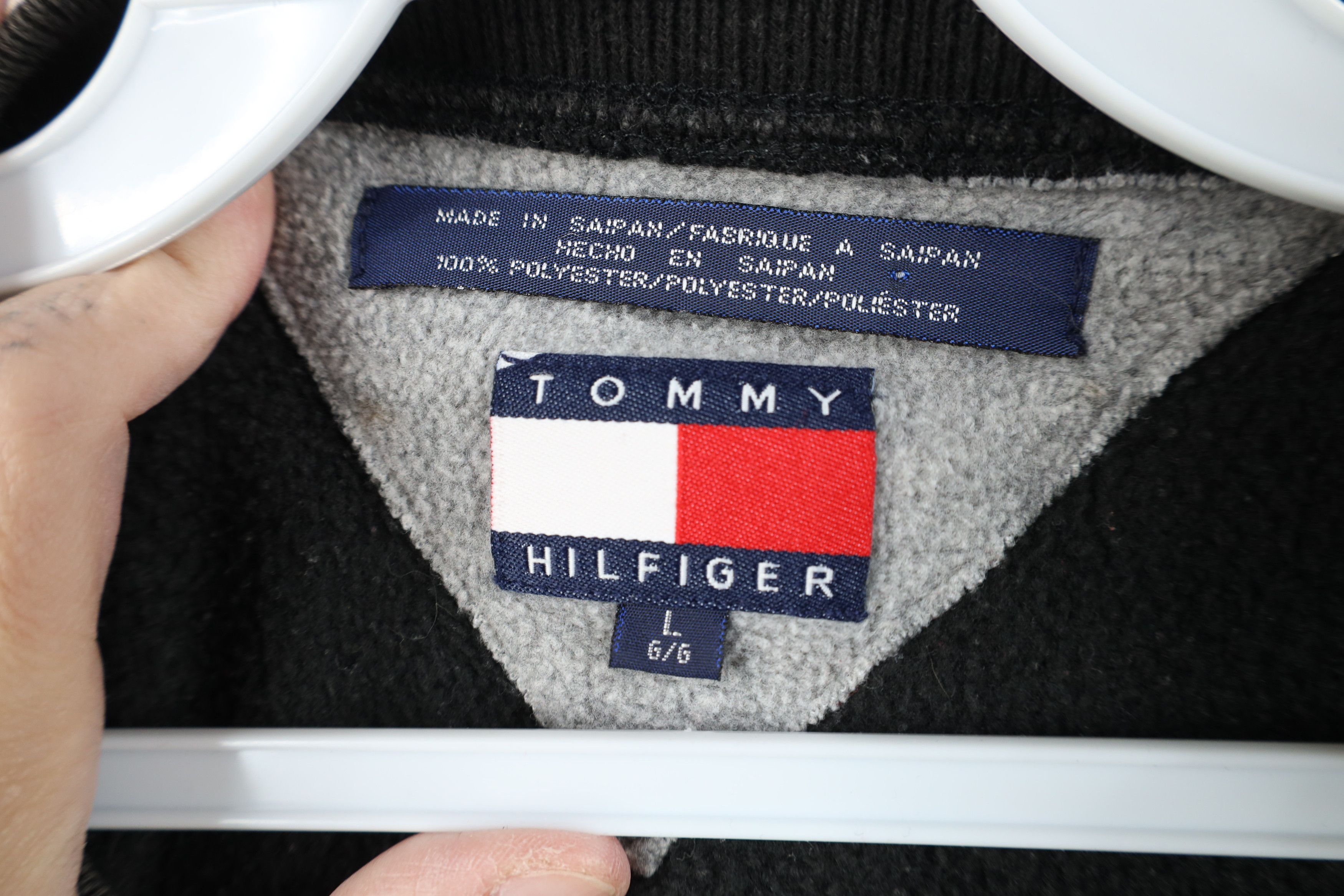 Tommy Hilfiger Vintage 90s Tommy Hilfiger Spell Out Heavy Fleece Sweatshirt Size US L / EU 52-54 / 3 - 10 Thumbnail