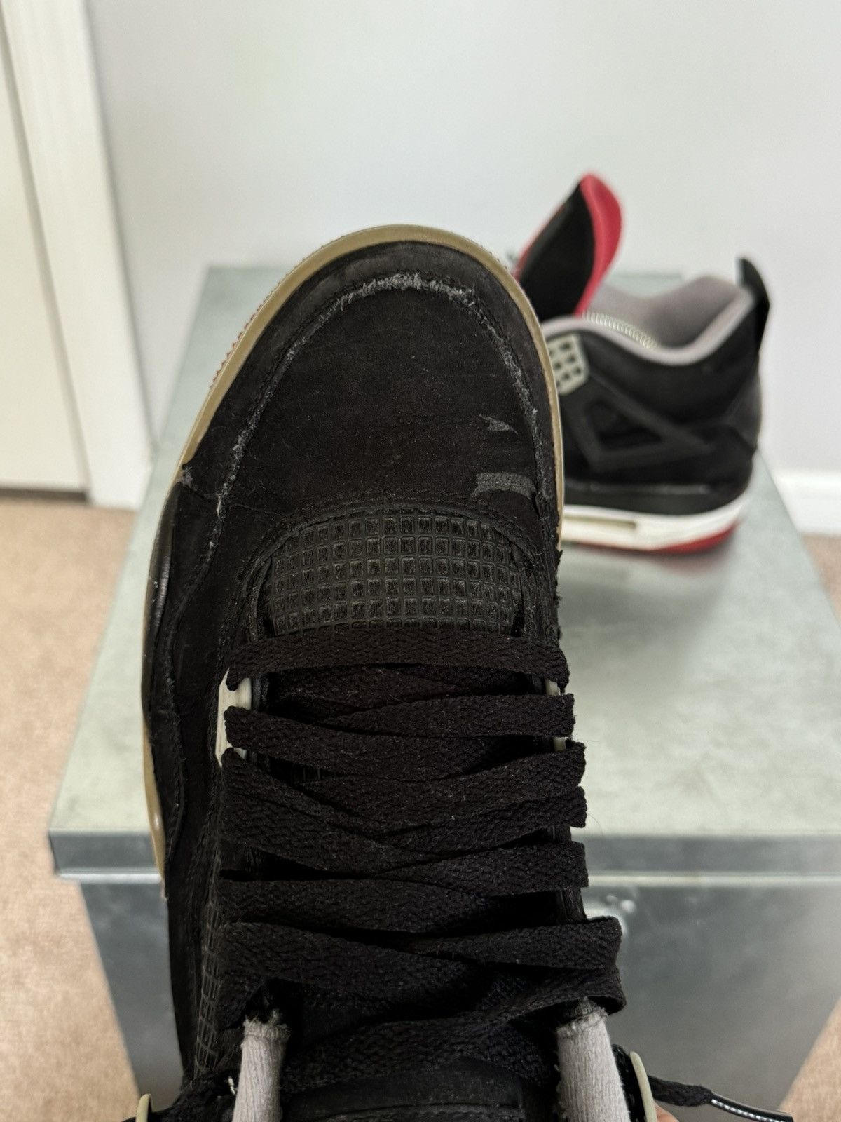 Jordan Brand × Nike Jordan 4 Bred 2012 Size 9 US Used Size US 9 / EU 42 - 11 Thumbnail