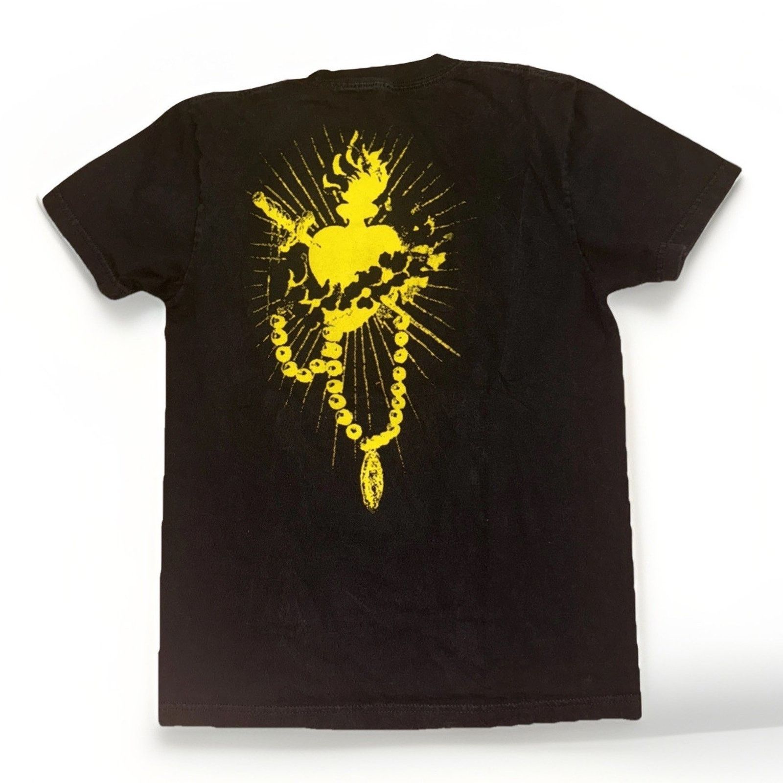 Band Tees × Vintage Flaming Sacred Heart Rosary Graphic T-Shirt Black Spiritual Size US M / EU 48-50 / 2 - 1 Thumbnail