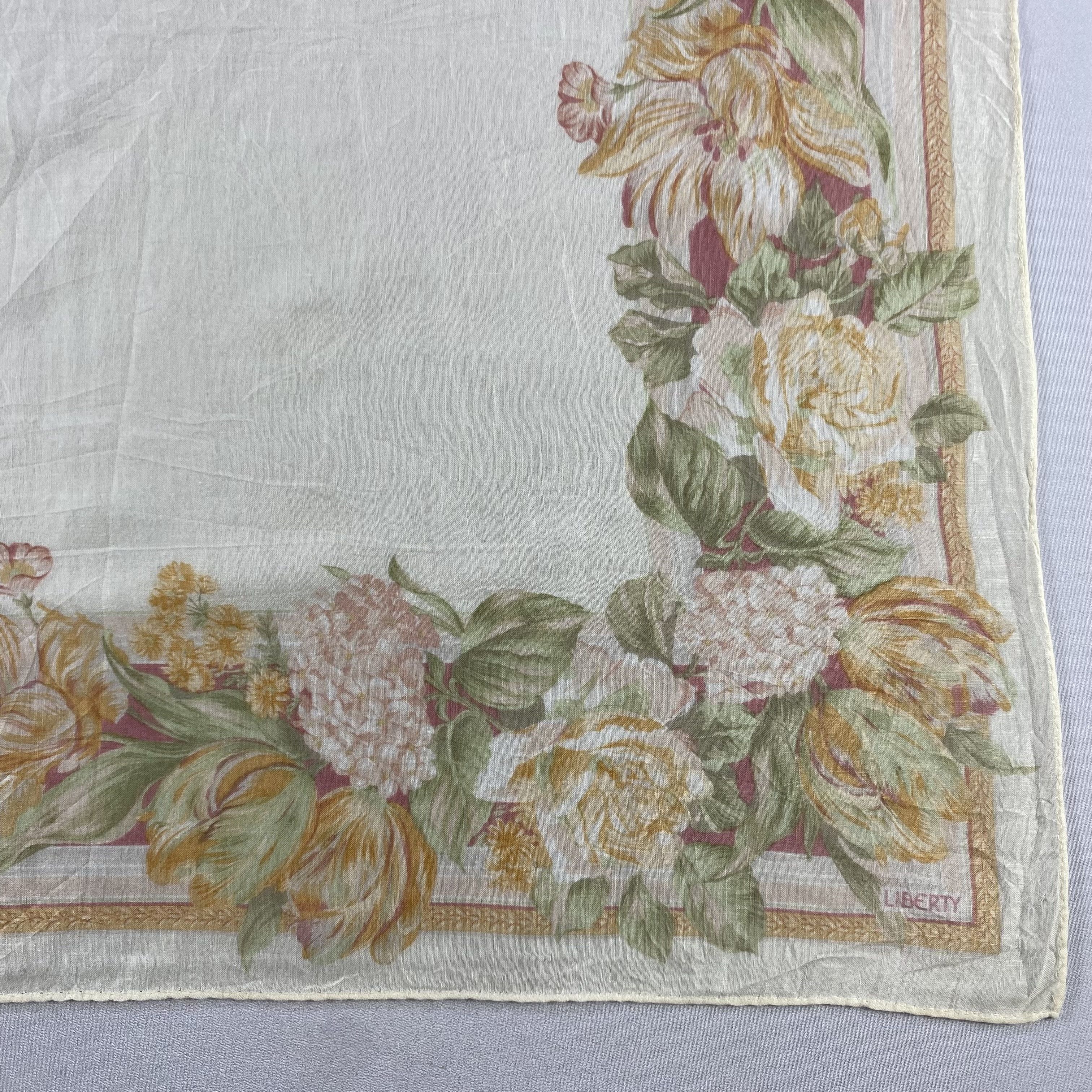 Liberty × Vintage Liberty Bandana/ Handkerchief / Neckerchief Size ONE SIZE - 3 Thumbnail
