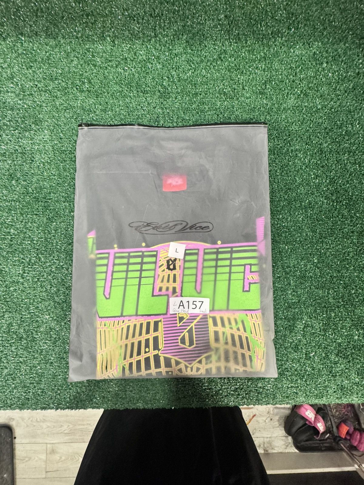 Other Evil vice t-shirt with dual hit graphic Size US L / EU 52-54 / 3 - 4 Thumbnail