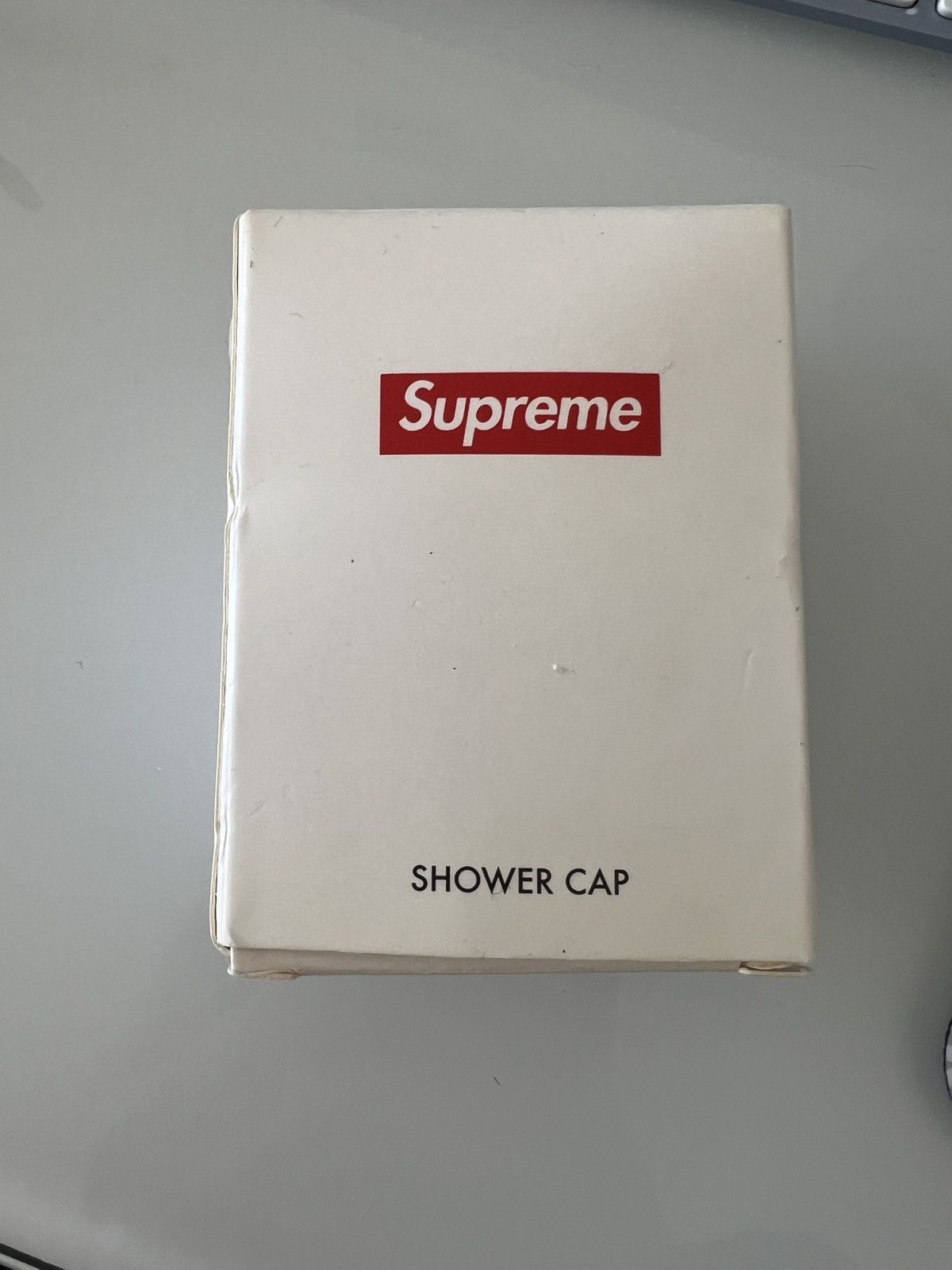 Supreme NEW Supreme Shower Cap Red Box Logo Authentic ss19 Size ONE SIZE - 1 Thumbnail