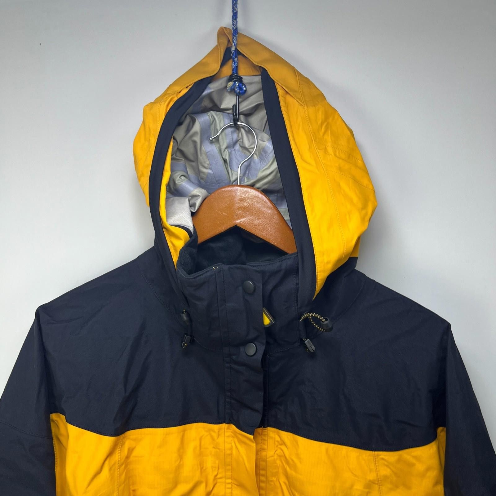 L.L. Bean Vintage Gore Tex LL Bean Mountain Shell Jacket Womens XL Size XL / US 12-14 / IT 48-50 - 3 Thumbnail