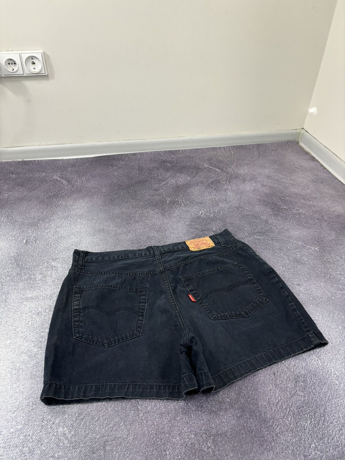 Levi's Vintage Levi’s 501 Y2K Hype Black Denim Shorts Jorts Size US 36 / EU 52 - 4 Thumbnail