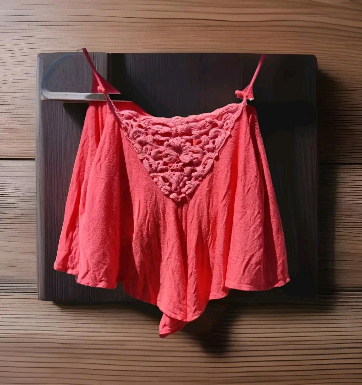 Other Monteau Womens Cropped Tank Spaghetti Strap Top Lace Detail Size M / US 6-8 / IT 42-44 - 1 Thumbnail