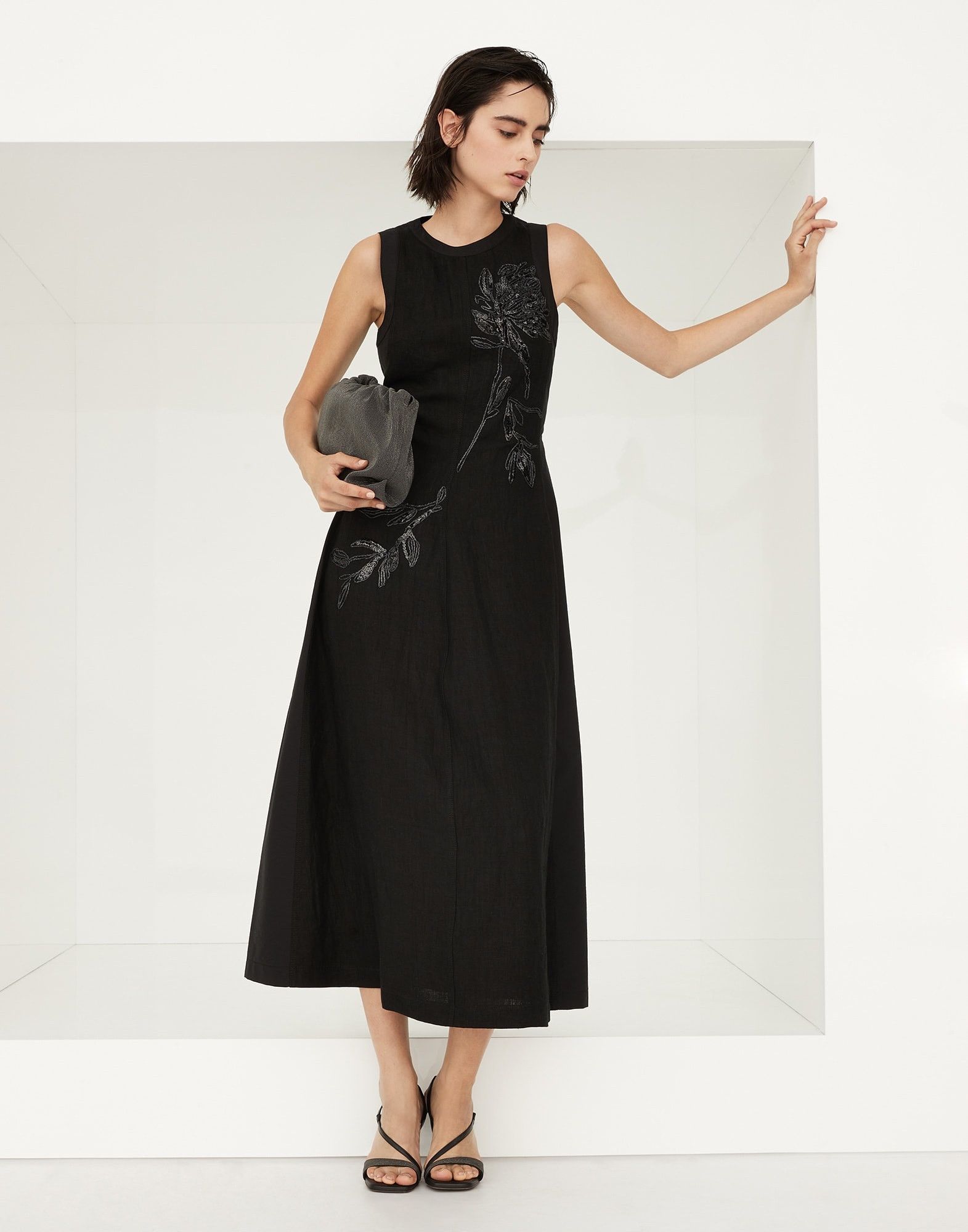 Brunello Cucinelli o1w1db10825 Dress in Black Size L / US 10 / IT 46 - 5 Thumbnail
