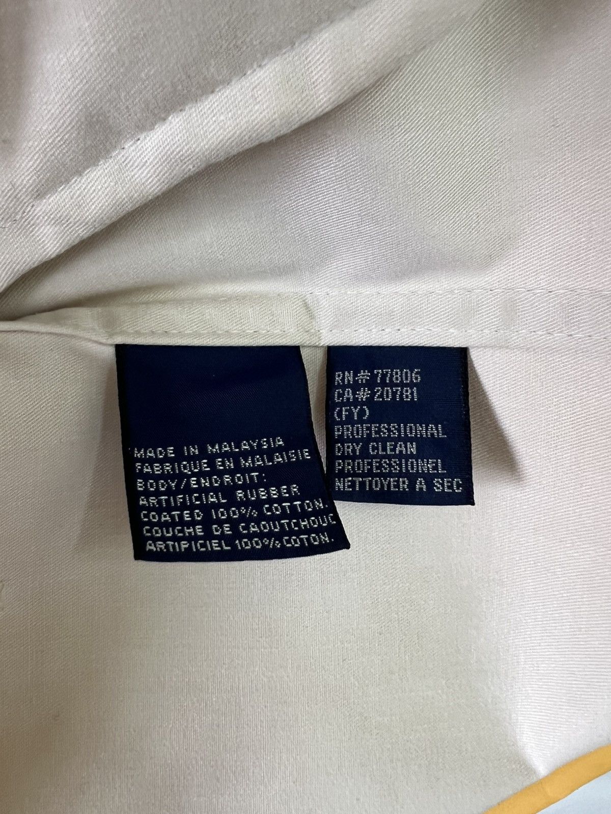 Tommy Hilfiger Vintage Tommy Hilfiger Raincoat Size US XL / EU 56 / 4 - 19 Thumbnail