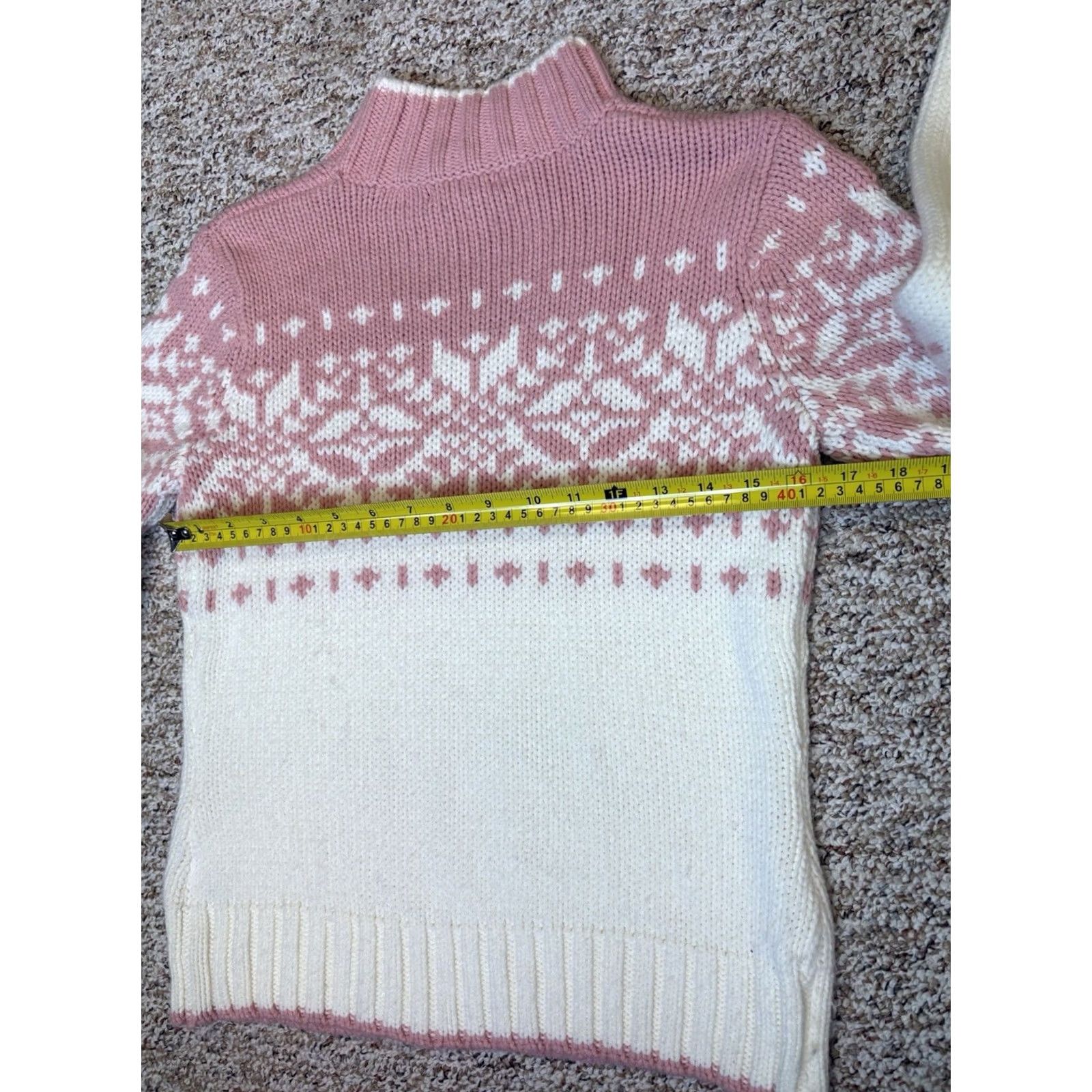 Vintage VINTAGE St John’s Bay Sweater Fair Isle Nordic Snowflake Long Sleeve Size Small Womens Pullover Mock Knit Rib Cuff Hem 90s Ski White & Pink Size S / US 4 / IT 40 - 6 Thumbnail